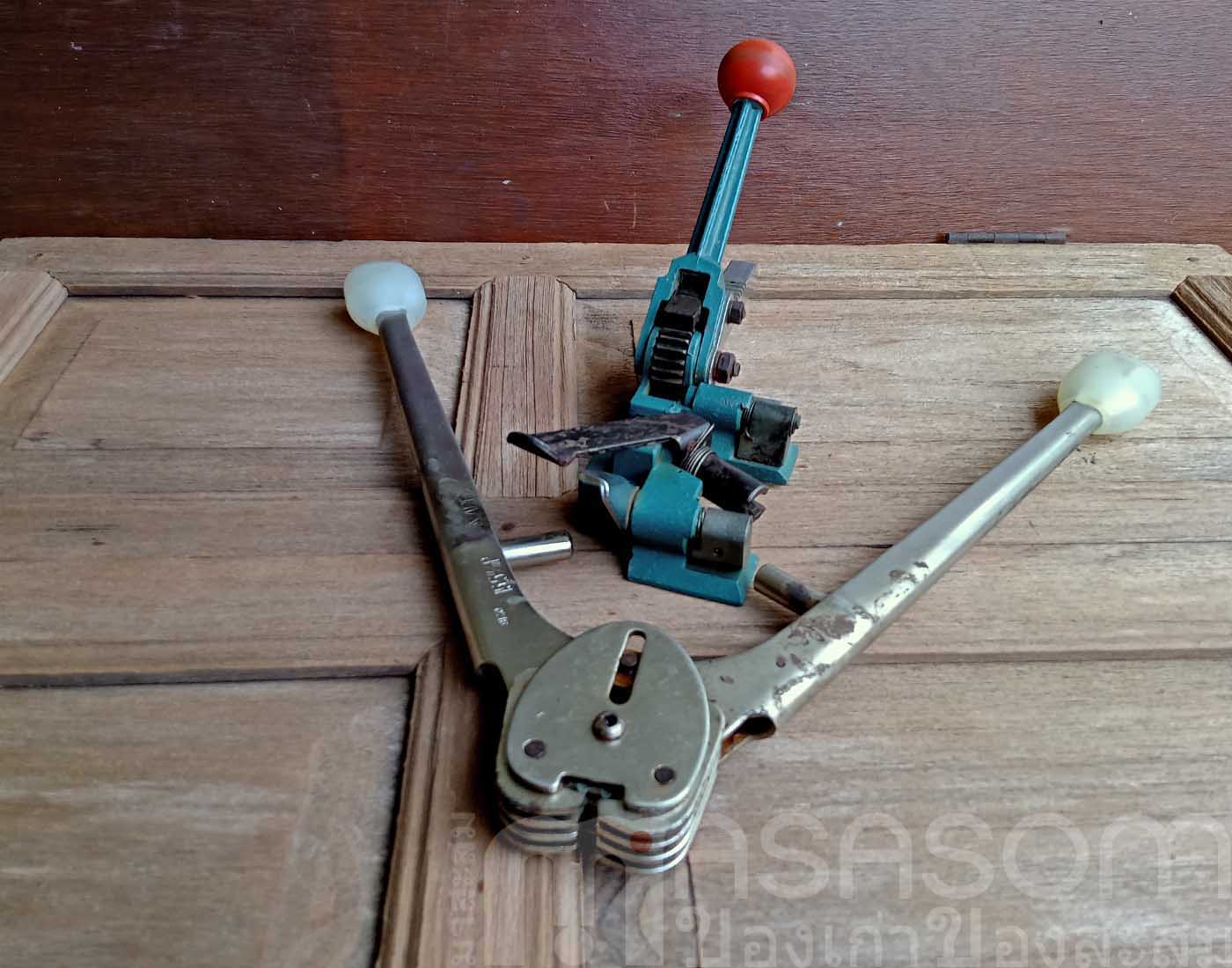 เครื่องรัดกล่องแบบมือโยก