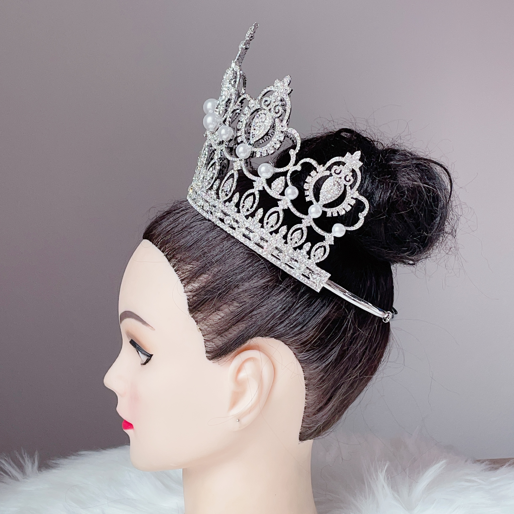 (พร้อมส่ง) มงกุฏ 092 สีเงิน มงกุฎนางงาม มงกุฎเพชร มงกุฎประกวด สินค้าพร้อมส่ง ไม่ต้องรอนาน งานพรีเมี่ยม