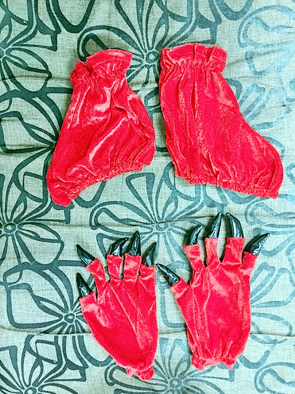 ชุดไดโนเสาร์ผู้ใหญ่ แบบต่าง ๆ