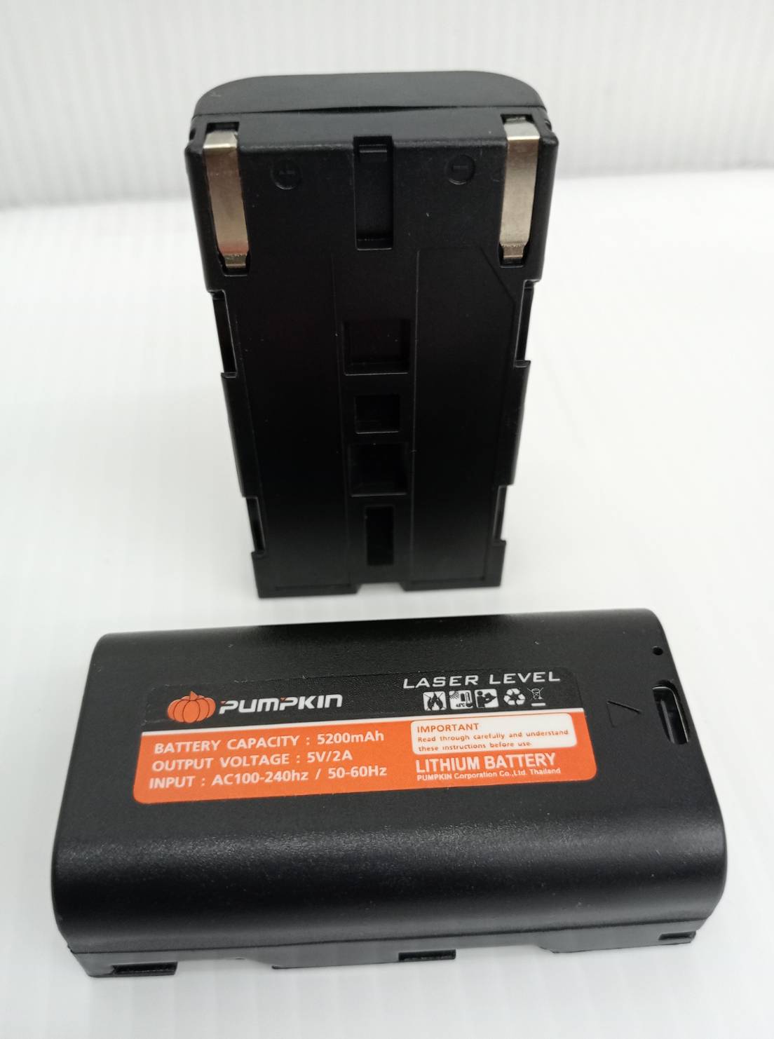 แบตเตอรี่ สำหรับเลเซอร์16เส้น PUMPKIN