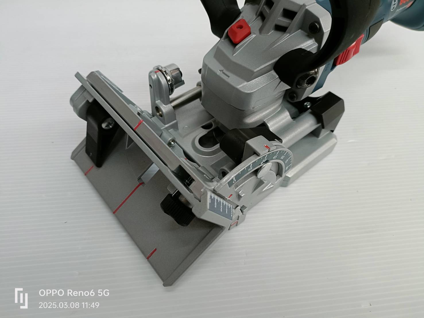 เครื่องเข้าลิ้น/เดือย GFF18V-22 Professional BOSCH SOLO 0601620101