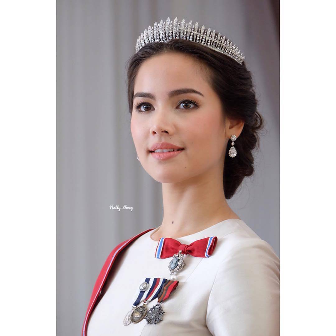 (พร้อมส่ง) เทียร่า 046 เทียร่าเจ้าสาว มงกุฎเจ้าสาว มงกุฎเจ้าหญิง งานสวยพรีเมี่ยม ส่งจากไทย QC เพชรทุกเม็ด