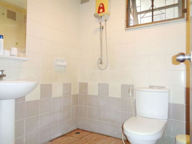 🚩 H1221 ขายทาวน์เฮ้าส์หลังริม 27.5 ตารางวา หมู่บ้านบุศรินทร์ รามอินทรา กม.9 ซอยพระยาสุเรนทร์40