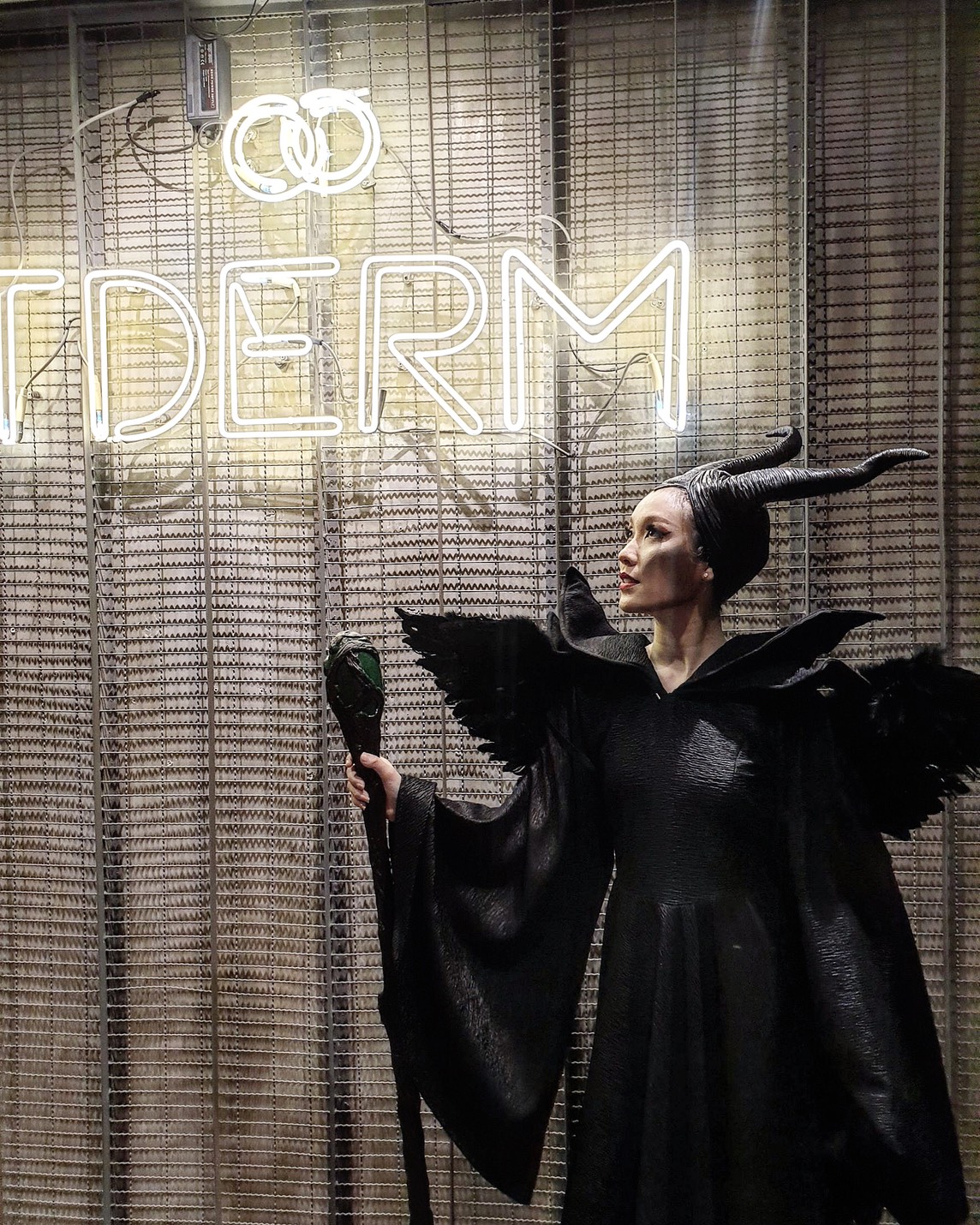 ชุดแม่มดมาเลฟีเซ้นต์