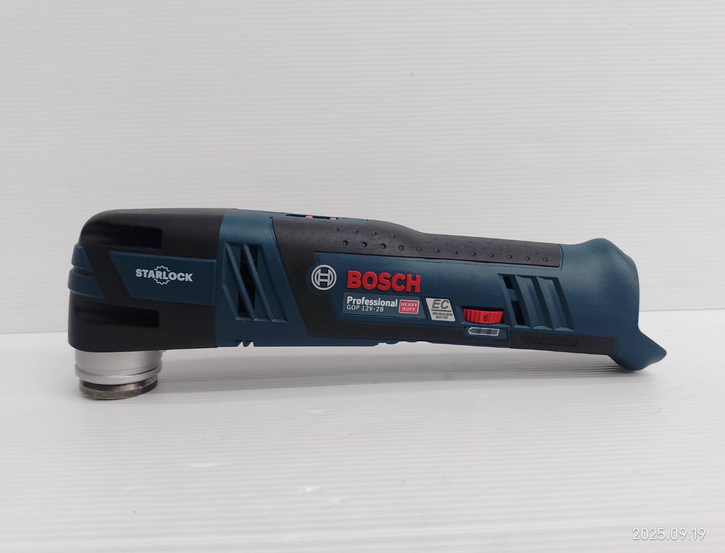 มัลติทูลไร้สาย GOP12V-28 BOSCH SOLO