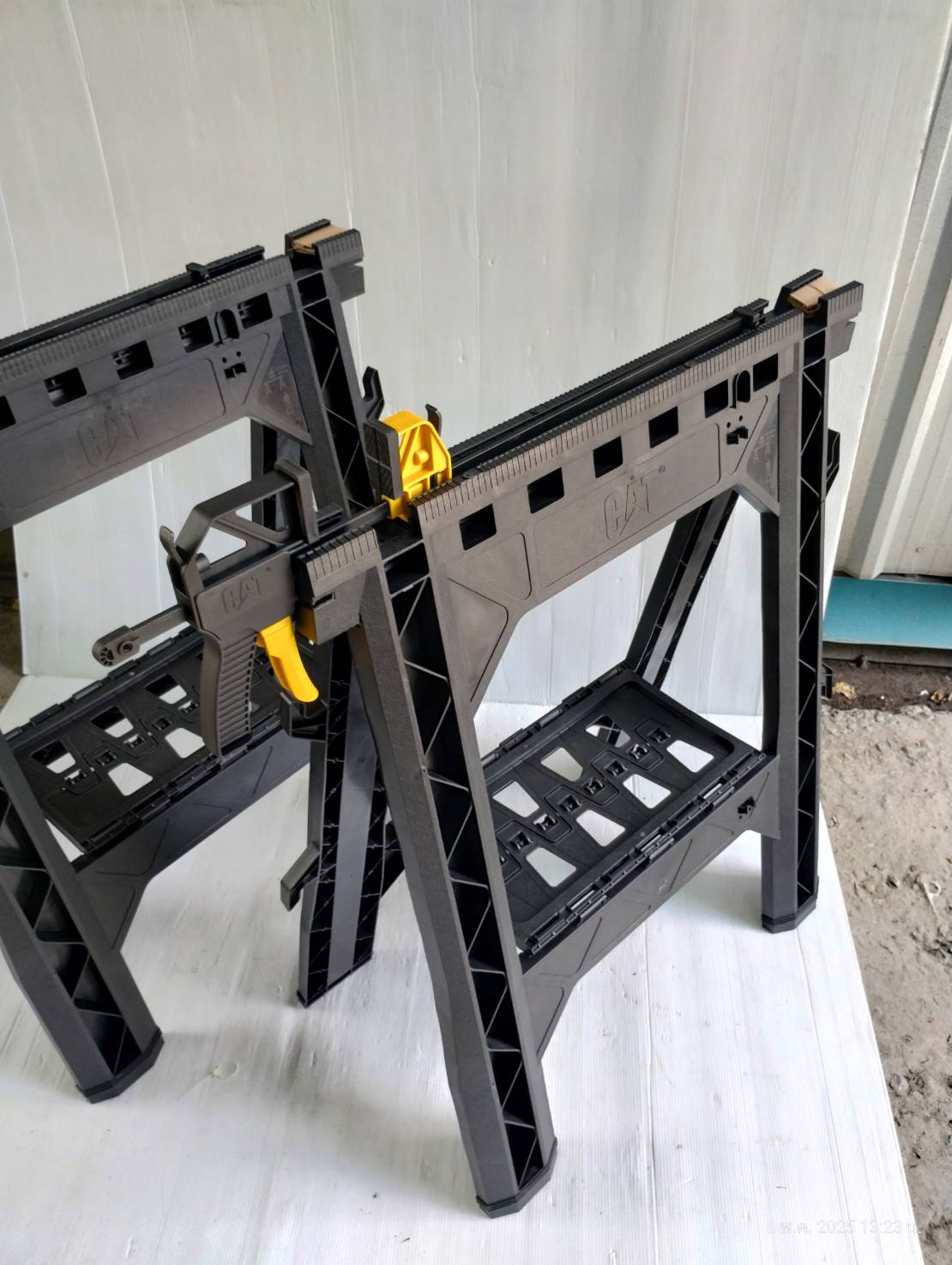 โต๊ะจับชิ้นงาน 2 ชิ้น DH1004 CAT