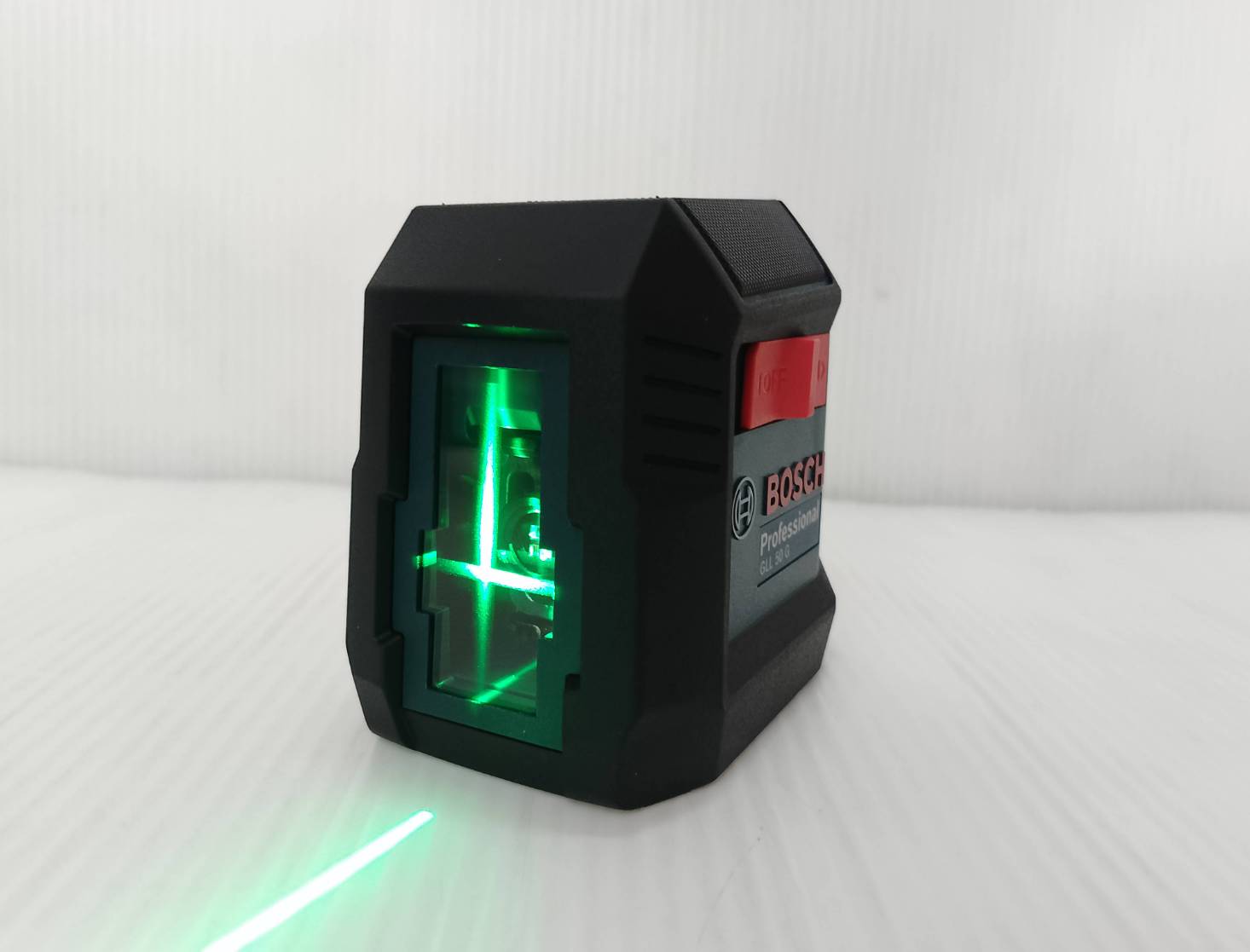 เลเซอร์ระดับ2เส้น แสงเขียว GLL50G BOSCH