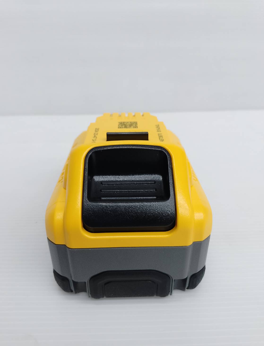 แบตเตอรี่ 20V / 8.0Ah DCB2108 DEWALT