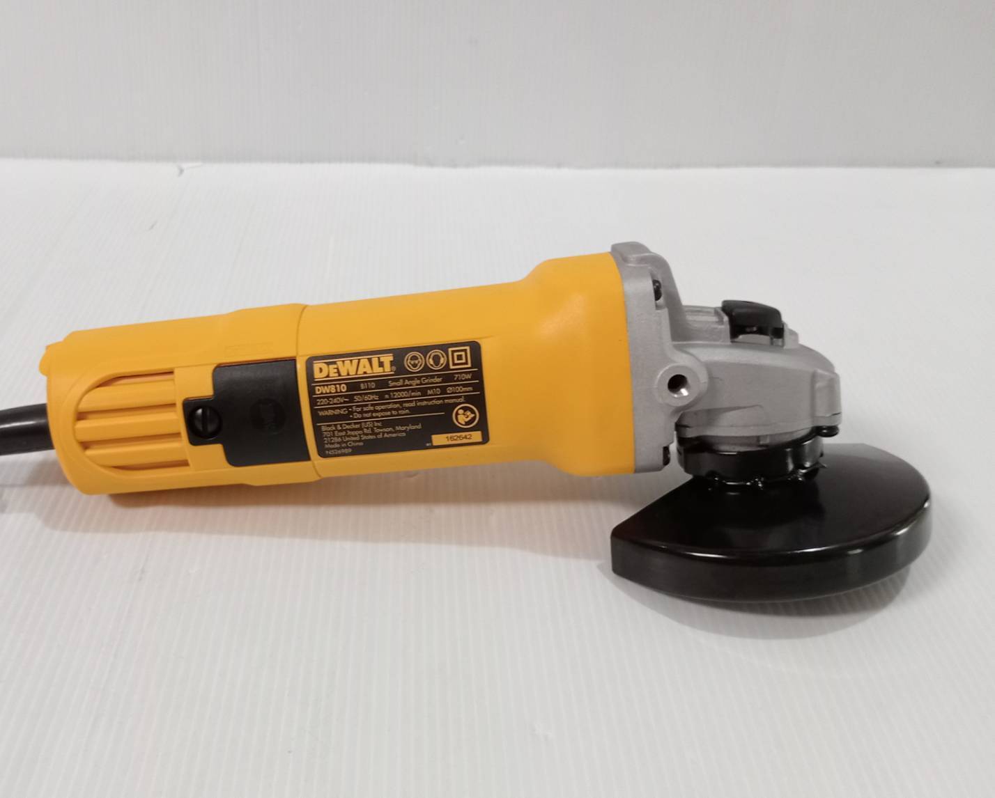 หินเจียร4" DW810 DEWALT