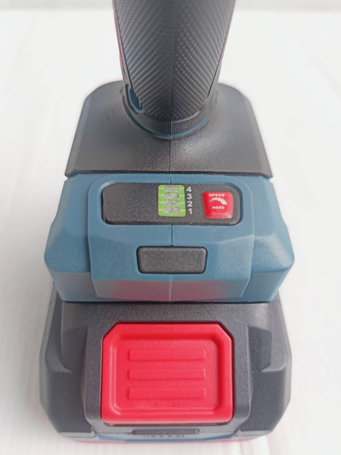 MASARU บล็อกไฟฟ้า รุ่น SCDW-230 แรงบิด 800 N.m 4 หุน แบตเตอรี่ลิเธียม ประกันสินค้า 1 ปี