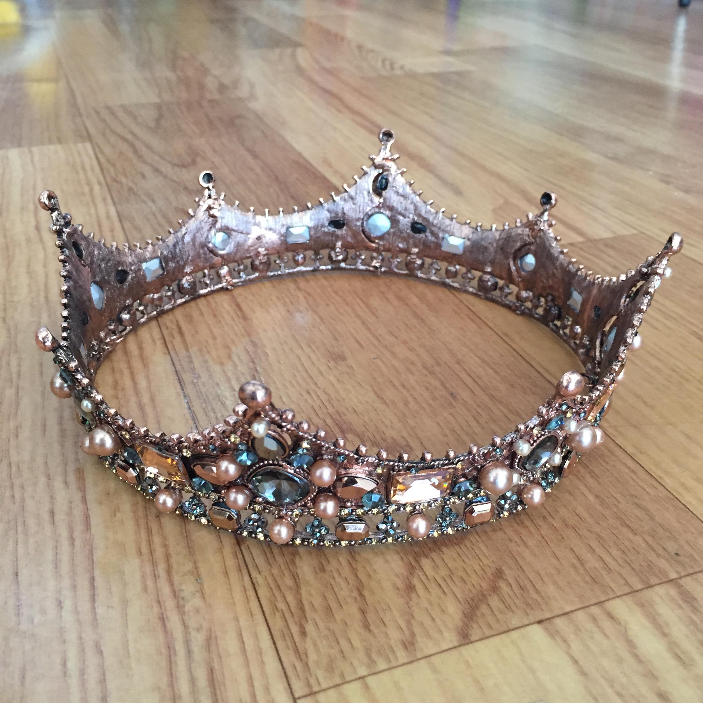 (พร้อมส่ง) มงกุฏผู้ชาย 035 สีน้ำตาลวินเทจ มงกุฎผู้ชาย มงกุฎเจ้าชาย งานสวย ปราณีต QCเพชรทุกเม็ด