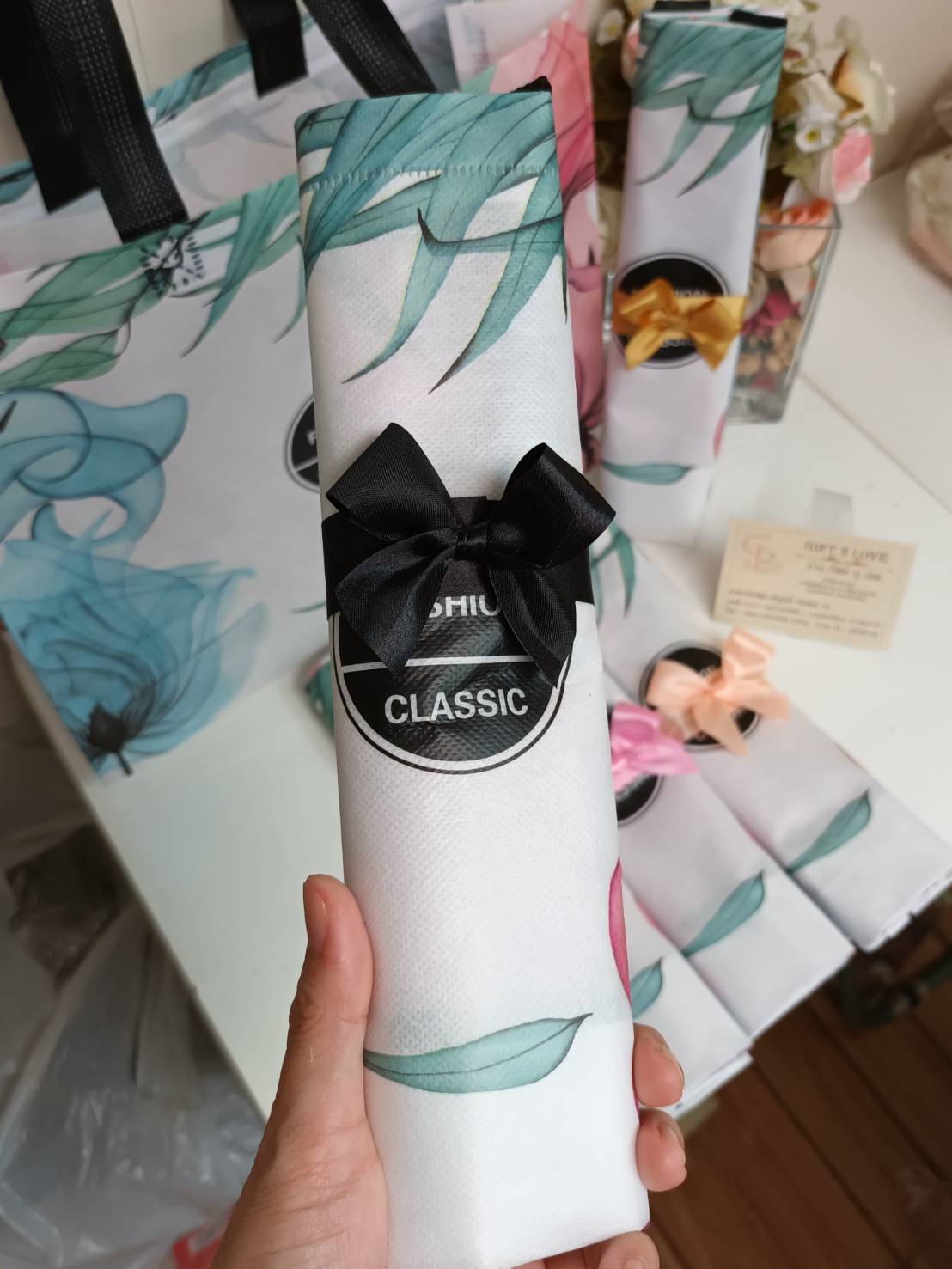 กระเป๋าช้อปปิ้งขนาด 32x26x10 ซม.