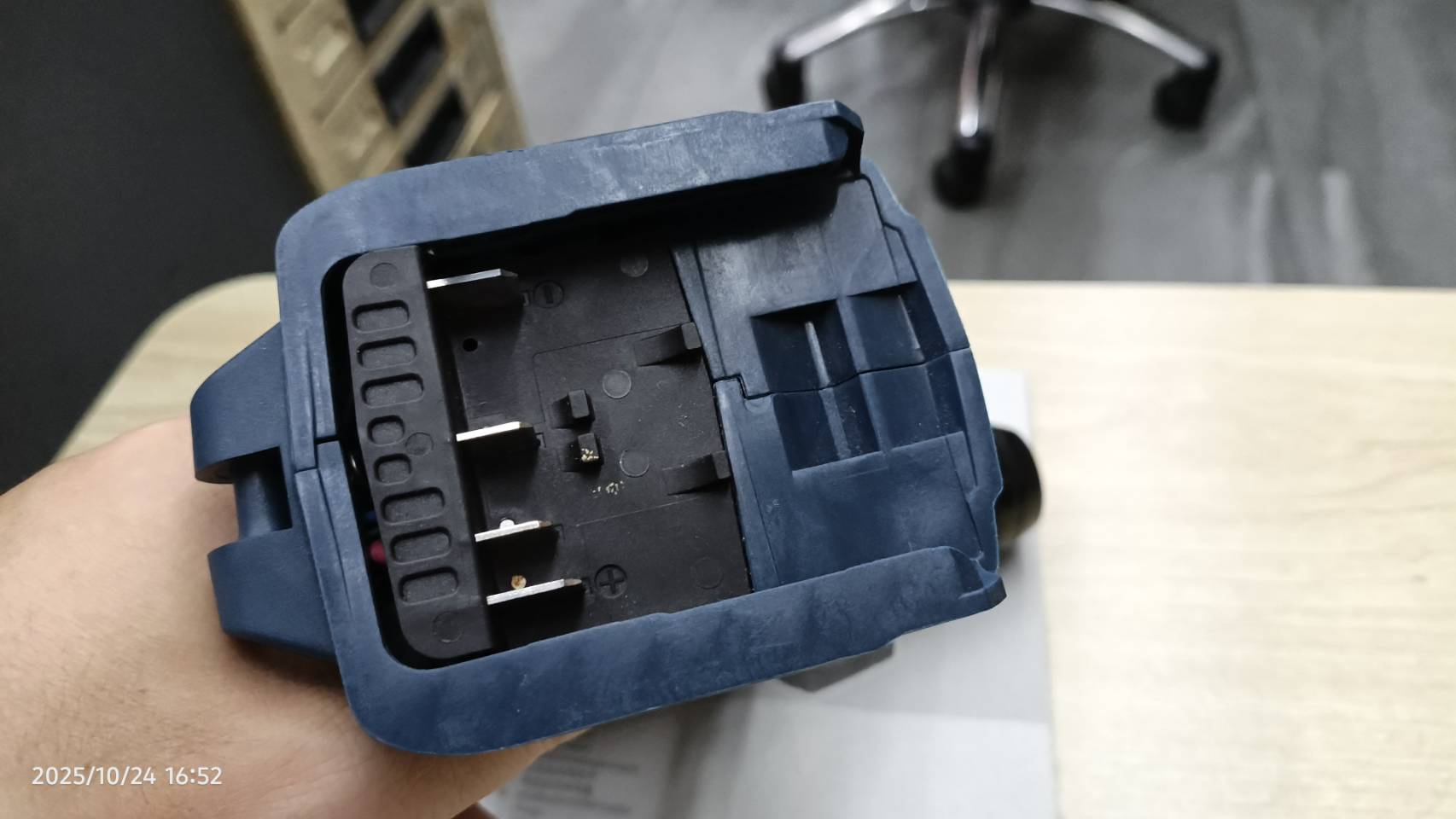 สว่านกระแทกไร้สาย GSB185-LI BOSCH SOLO (ตัวเปล่า) (No Box)