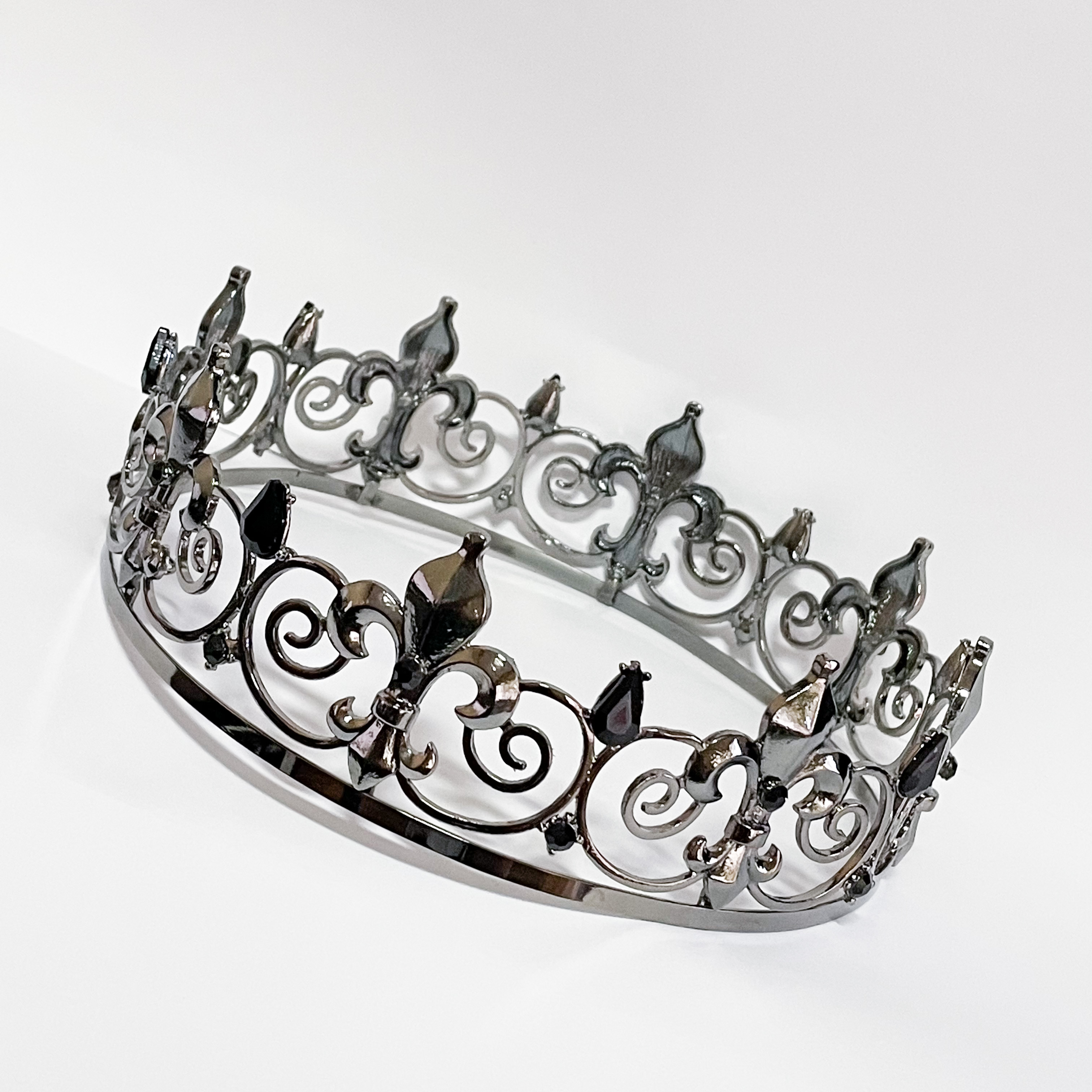 (พร้อมส่ง) มงกุฏผู้ชาย 026 สีดำ มงกุฎผู้ชาย มงกุฎเจ้าชาย งานสวย ปราณีต QCเพชรทุกเม็ด