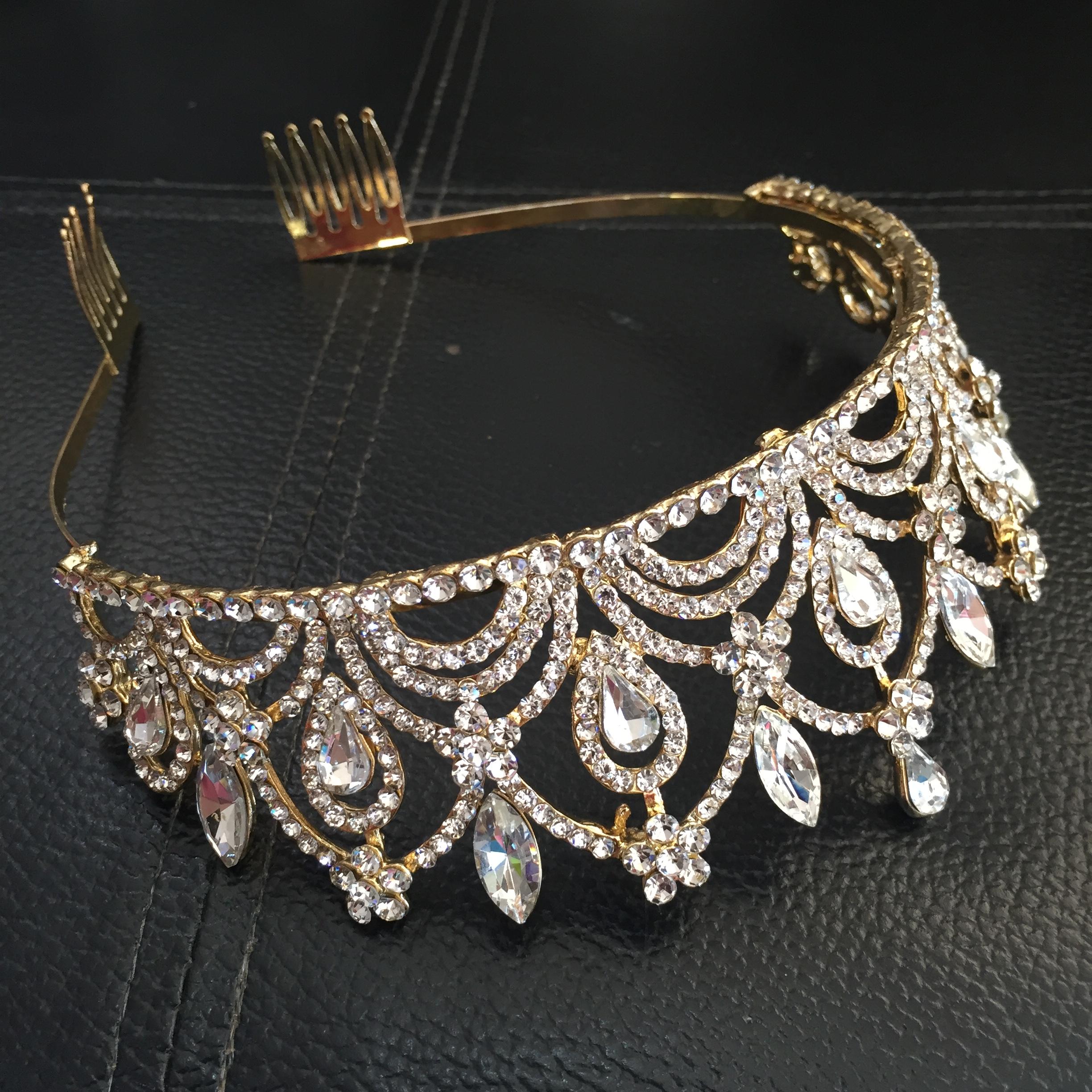 (พร้อมส่ง) เทียร่า 149 สีทอง