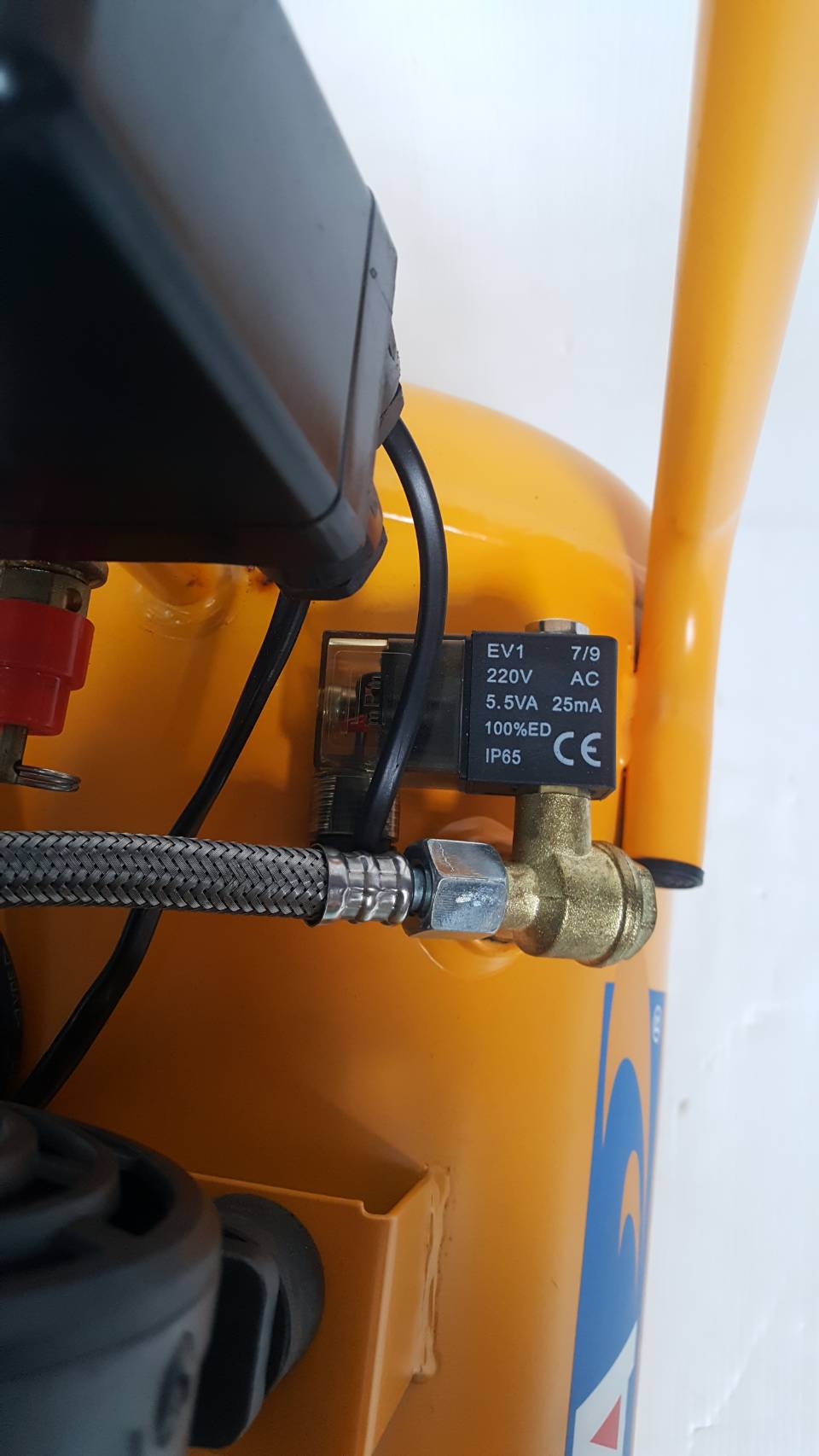 ปั้มลมไร้น้ำมัน25ลิตร HUSH25 PUMA