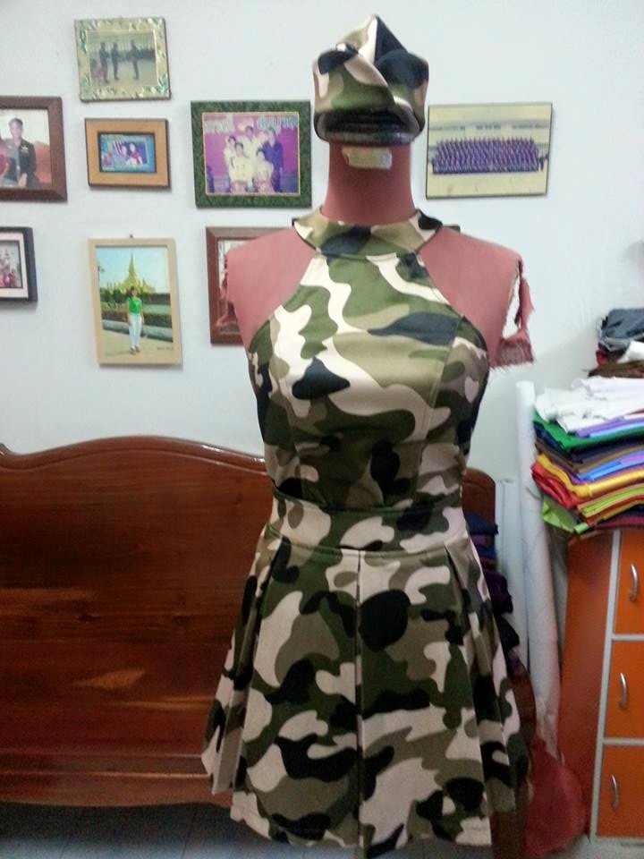 ชุดทหารหญิง /ุ ชุดอาชีพ / ชุดอาชีพในฝัน