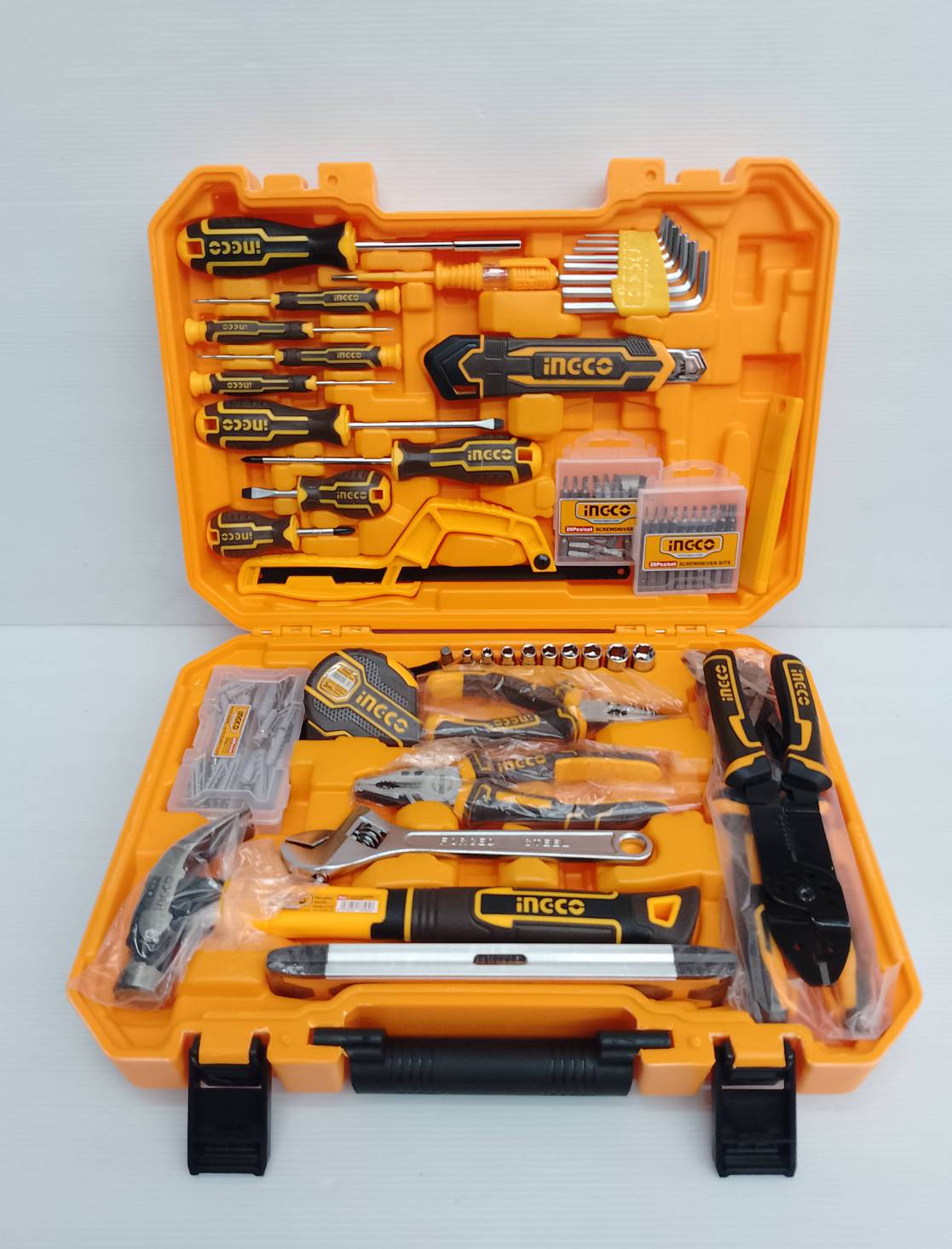 INGCO ชุดเครื่องมือช่าง 168 ชิ้น รุ่น HKTHP21681