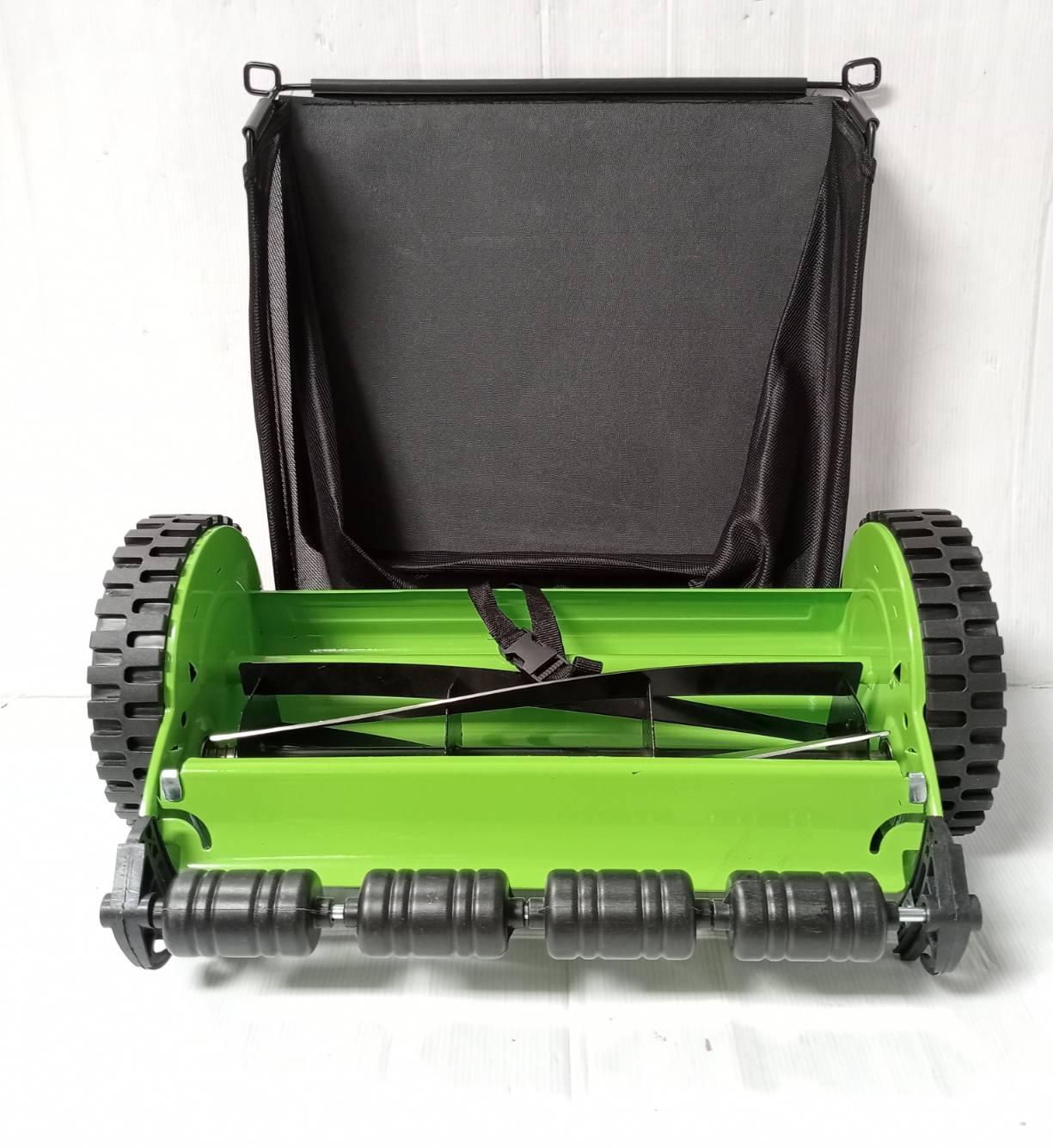 รถเข็นตัดหญ้าชนิดใช้แรงคน GRASSER54