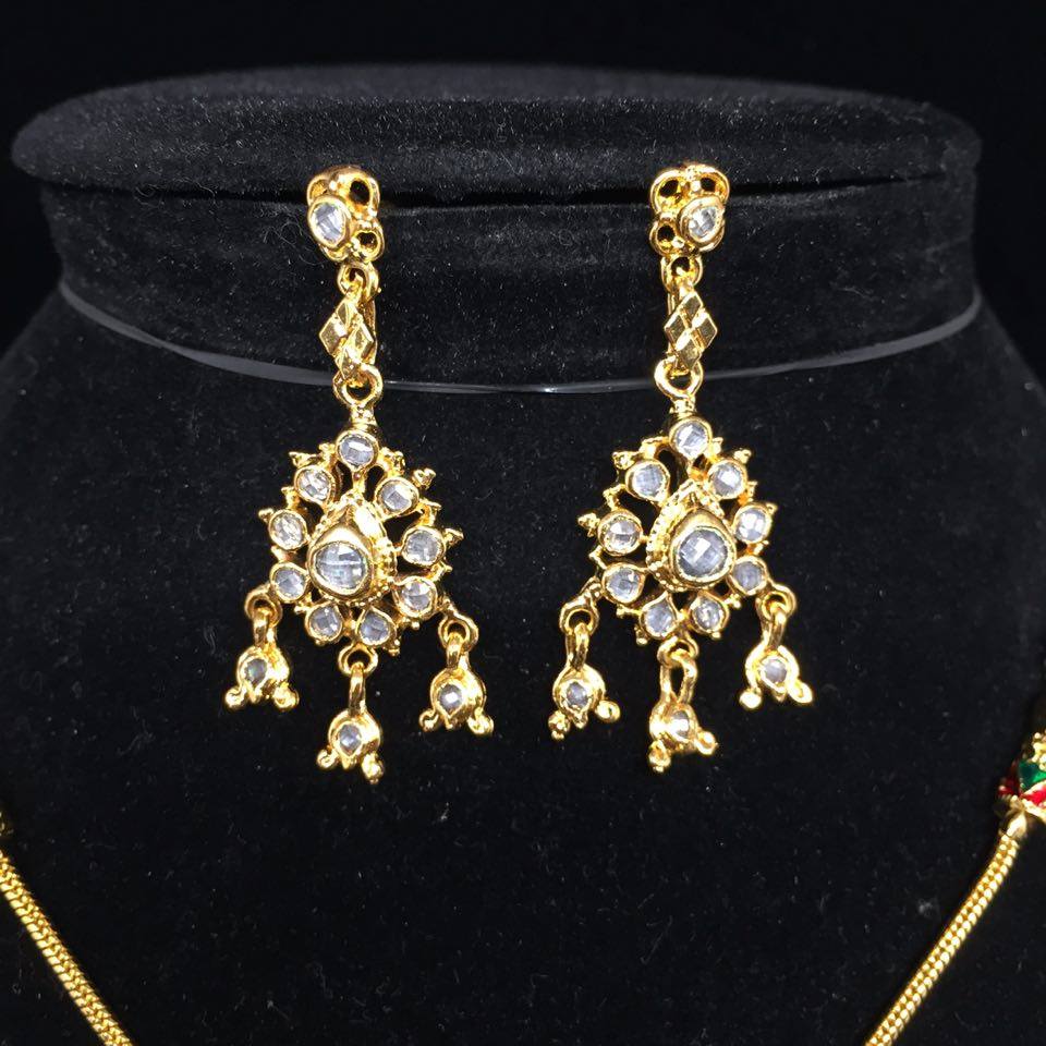 (พร้อมส่ง) เครื่องประดับไทยสร้อยคอ+ต่างหู 036