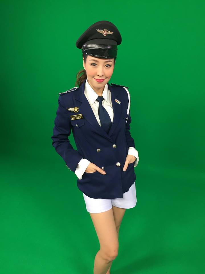 ชุดทหารเรือ เกิลร์เจนเนเรชั่น สีกรม-ขาว / ชุดทหารอากาศ / ชุดทหารเรือ / ชุดนักร้องเกาหลี / กะลาสีเรือ /ุ ชุดอาชีพ / ชุดอาชีพในฝัน