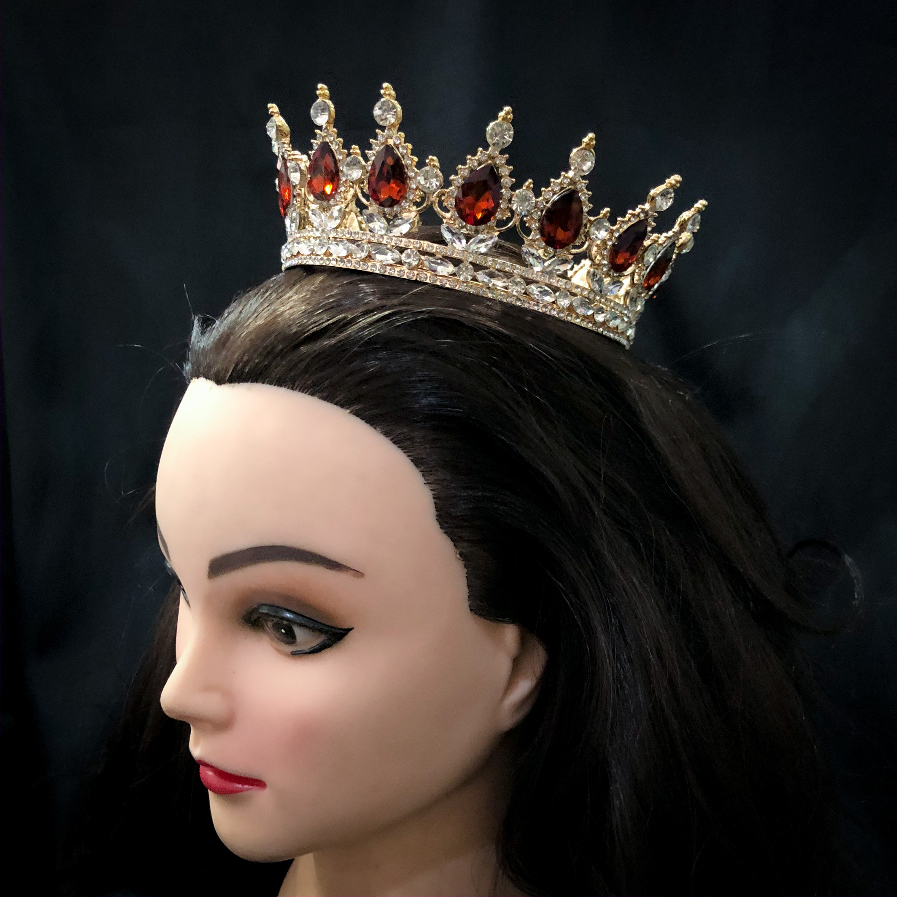 (พร้อมส่ง) มงกุฎ 018-สีวายแดงเรือนทอง