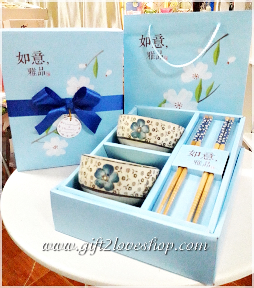 ชุดชามตะเกียบรับไหว้ แบบ 2 ชุด/กล่อง