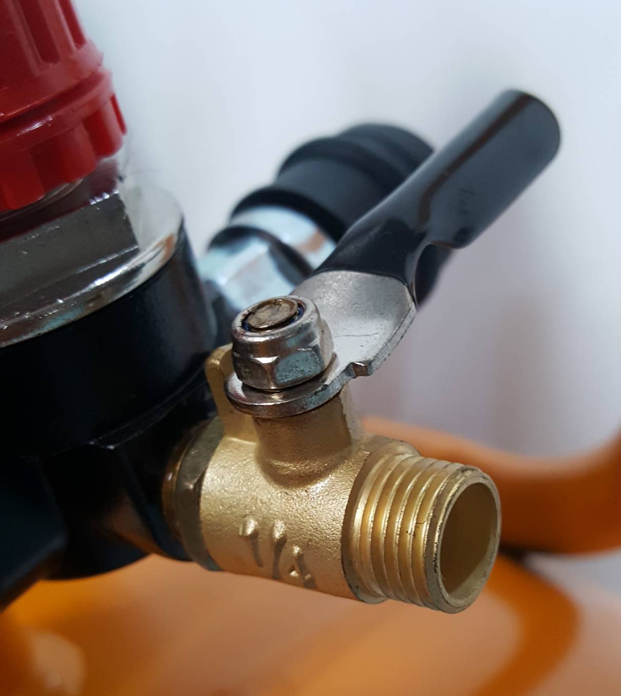 ปั้มลมไร้น้ำมัน50ลิตร HUSH50 PUMA