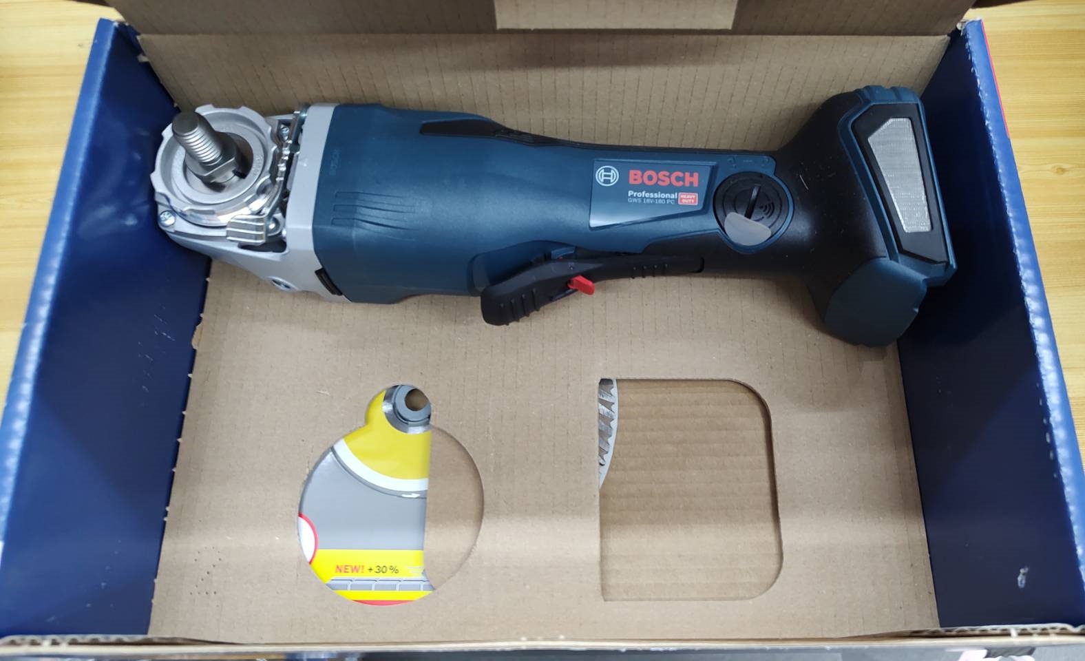 หินเจียร7" GWS18V-180PC SOLO BOSCH BRUSHLESS (สวิทช์แบบบีบ)