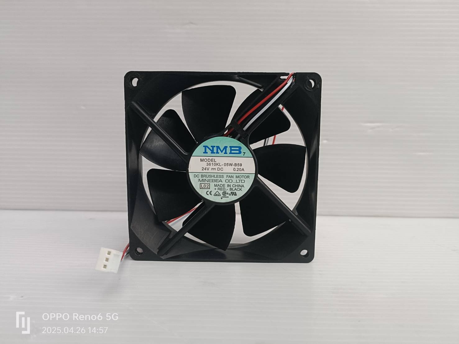 พัดลม24V / 0.2A 3.5" 90*95*25mm. 3610KL-05W-B59 NMB