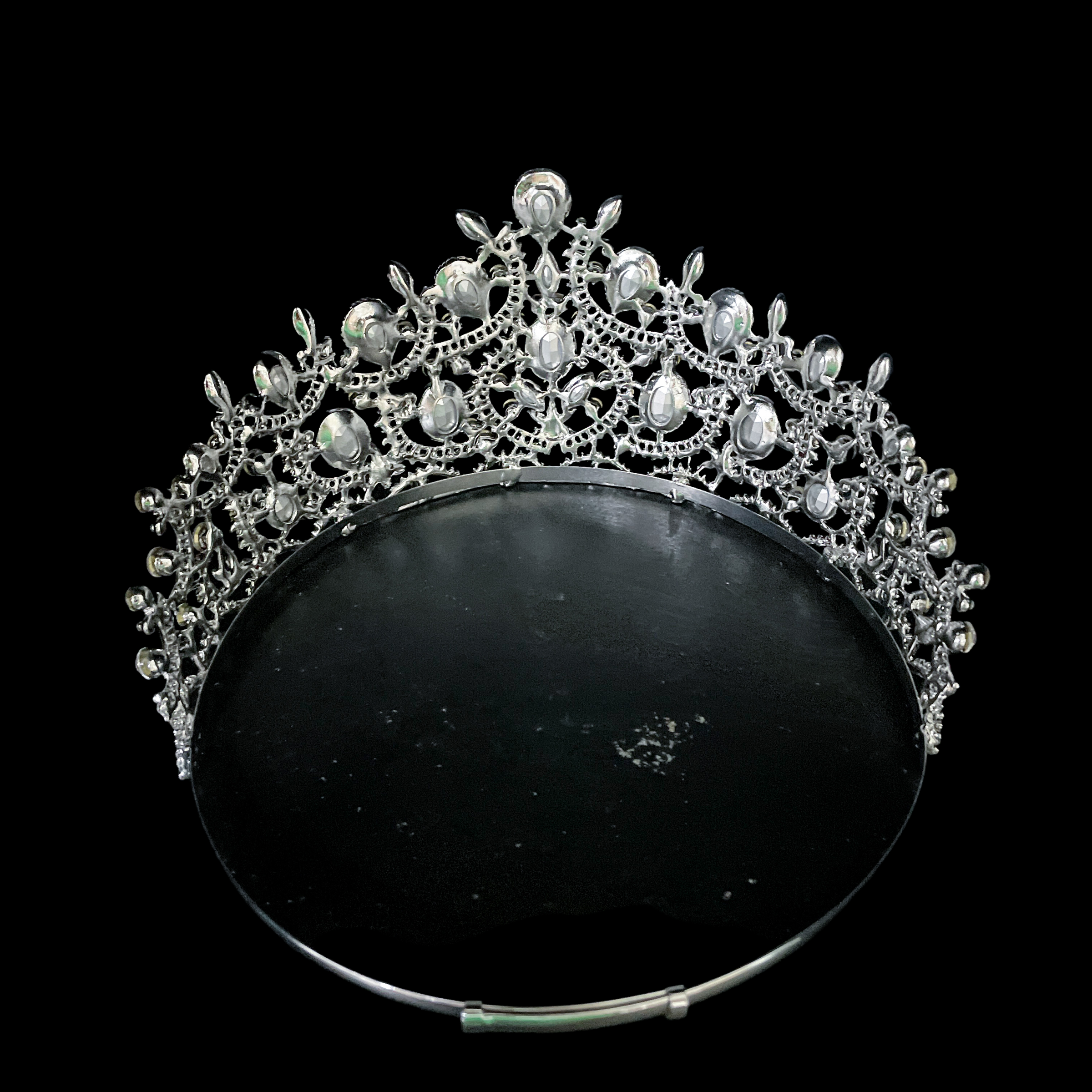 (พร้อมส่งจากไทย) มงกุฏ 105 สีเงิน มงกุฎนางงาม มงกุฎเพชร มงกุฎประกวด สินค้าพร้อมส่ง ไม่ต้องรอนาน งานพรีเมี่ยม