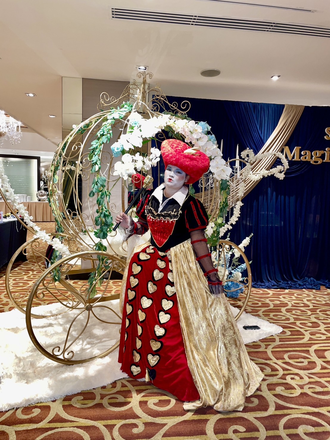 ชุดราชินีโพแดง / ชุดราชินีอิเรซเบธ / ชุด Red Queen @ อลิส อิน วันเดอร์แลนด์ / ชุดราชินีแดง / ชุดราชินีไพ่