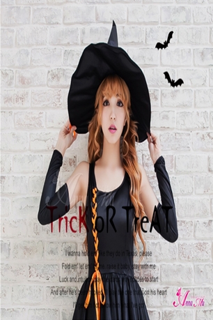 ชุดแม่มด