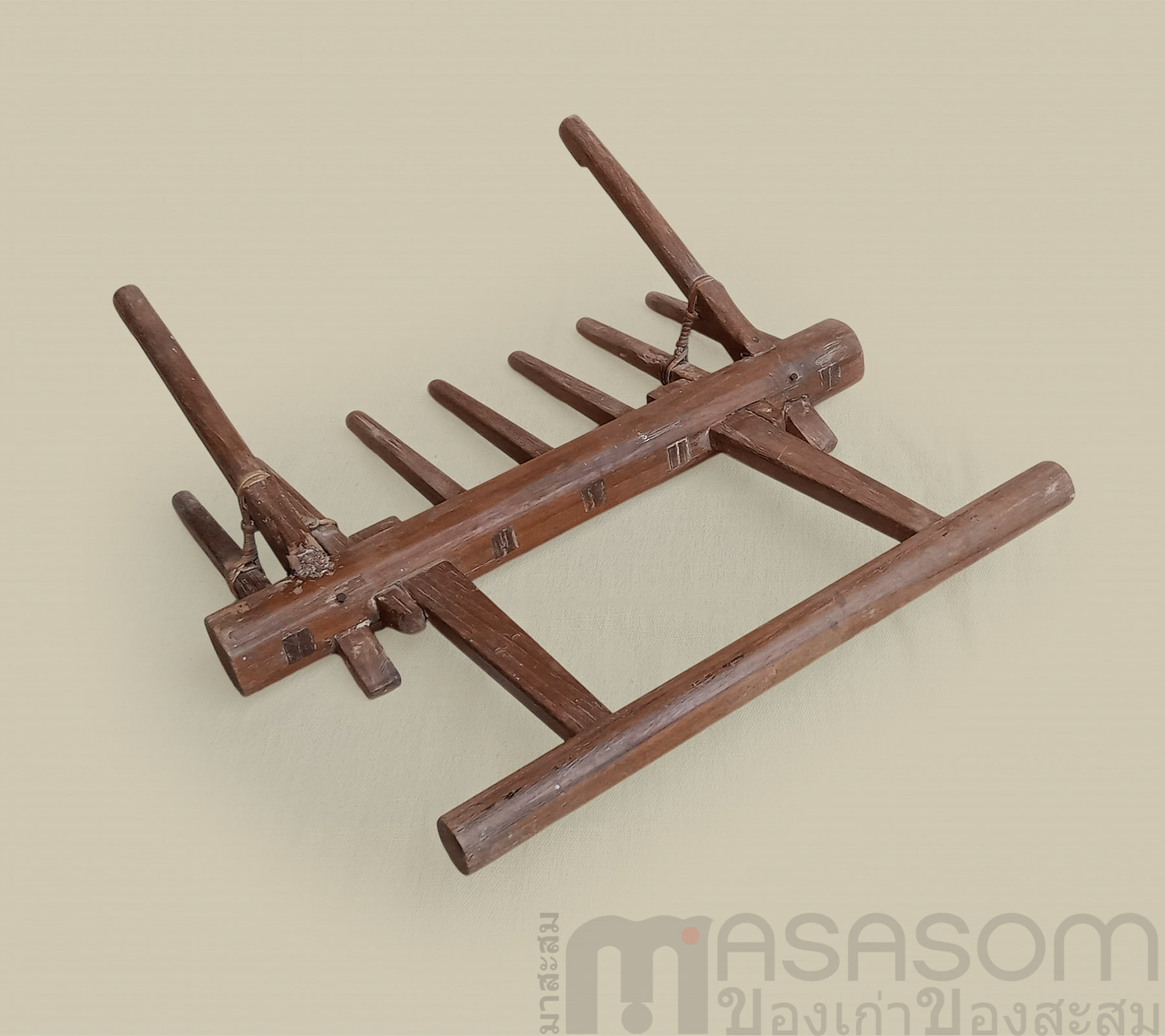 คราดนาโมเดลใหญ่