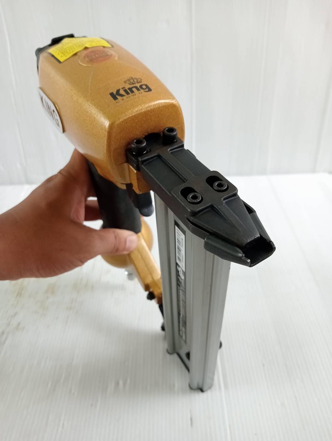 แม็กยิงตะปูลม ขาเดี่ยว F-50 King