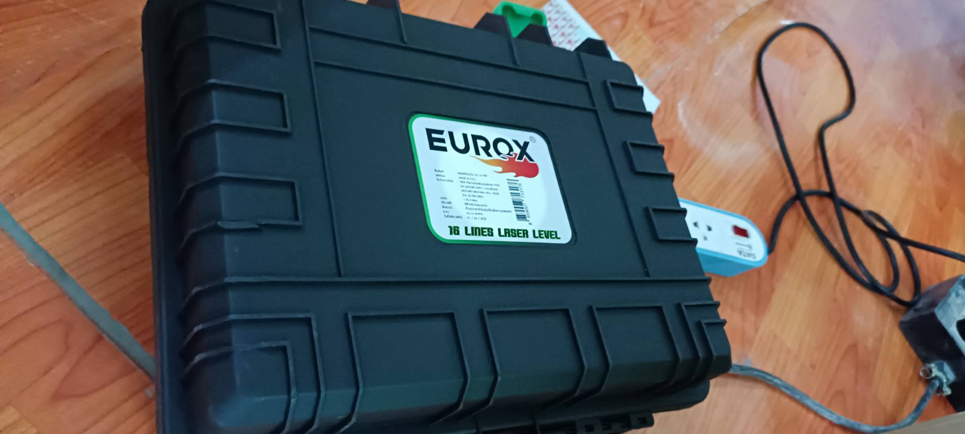 เลเซอร์ระดับ16เส้น แสงเขียว พร้อมขาตั้ง GL-16NSK EUROX