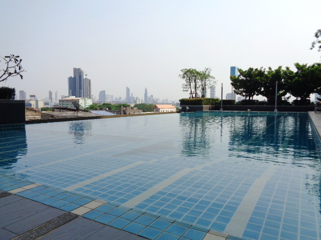 H1187 ขายคอนโด ลุมพินีเพลส สุขสวัสดิ์-พระราม2 ชั้น29 ถนนสุขสวัสดิ์ แขวงจอมทอง เขตจอมทอง กรุงเทพมหานคร โครงการอยู่ติดกับตลาดอินดี้