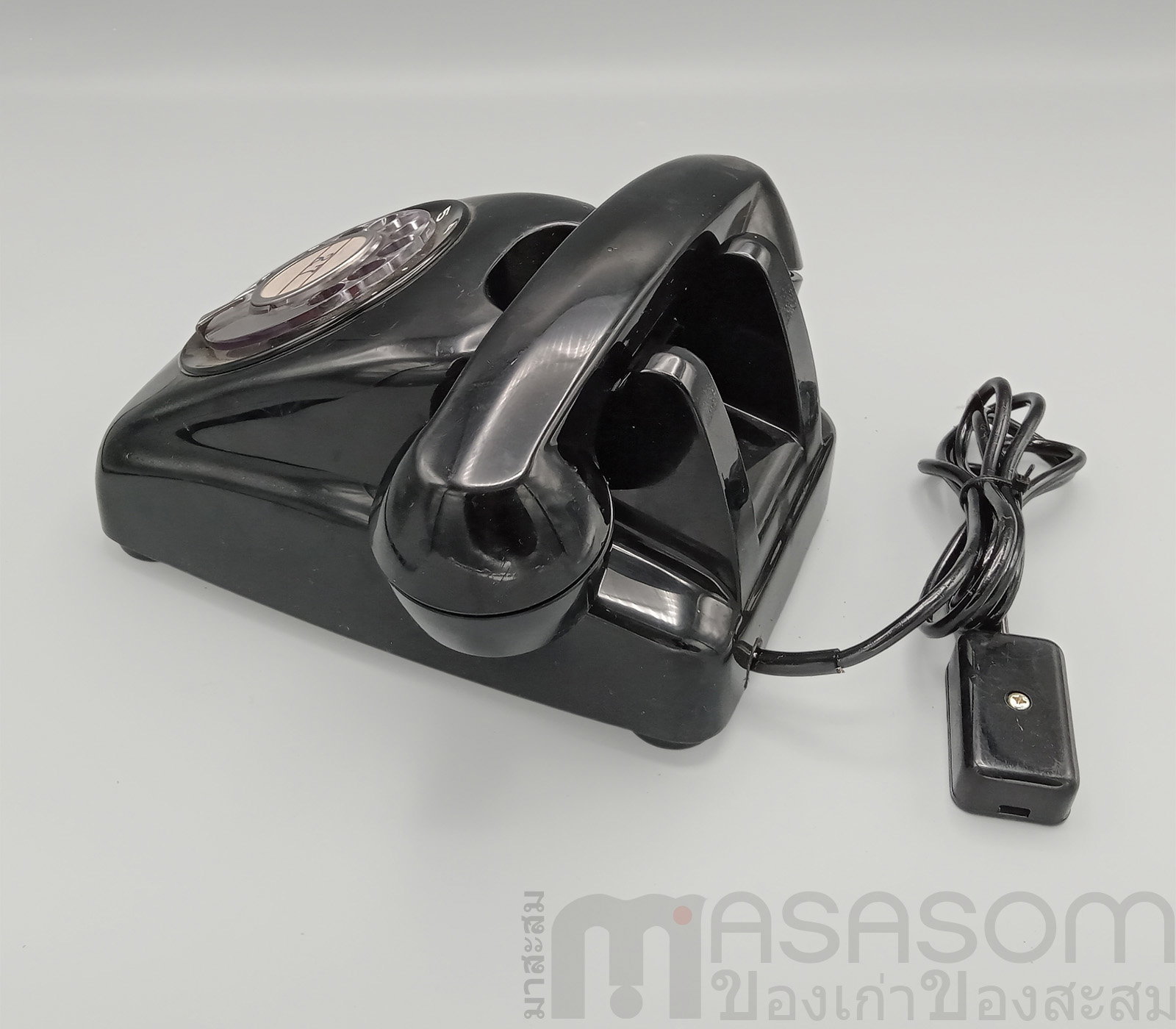 โทรศัพท์แบบหมุนสีดำ