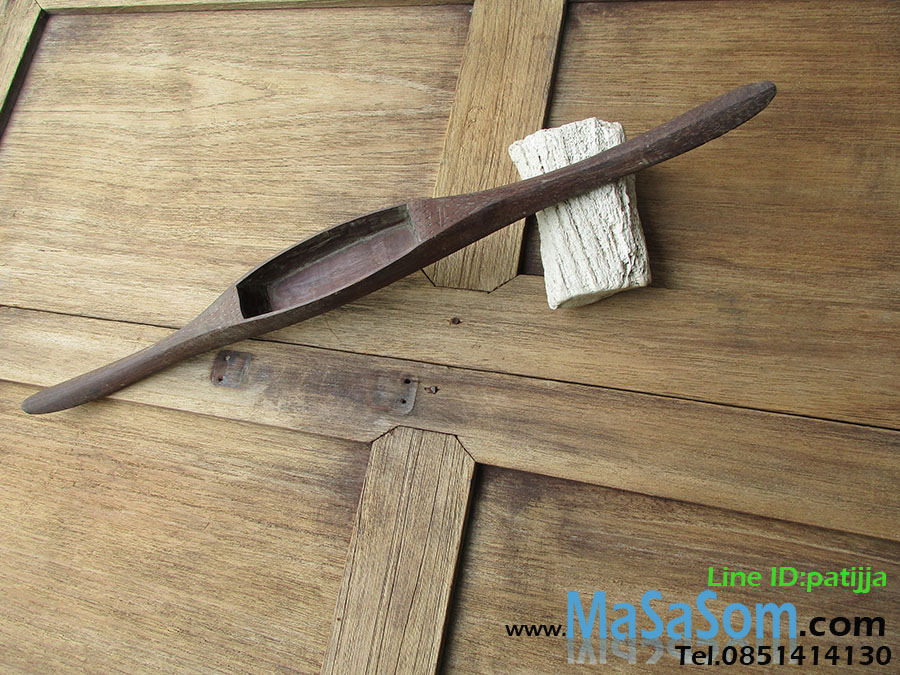 กระสวยทอผ้าเก่า A29