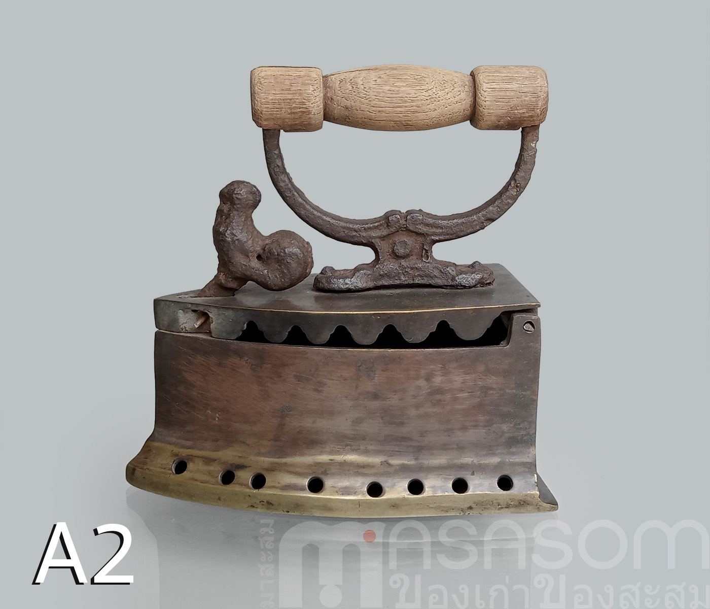 เตารีดหัวไก่ทองเหลือง