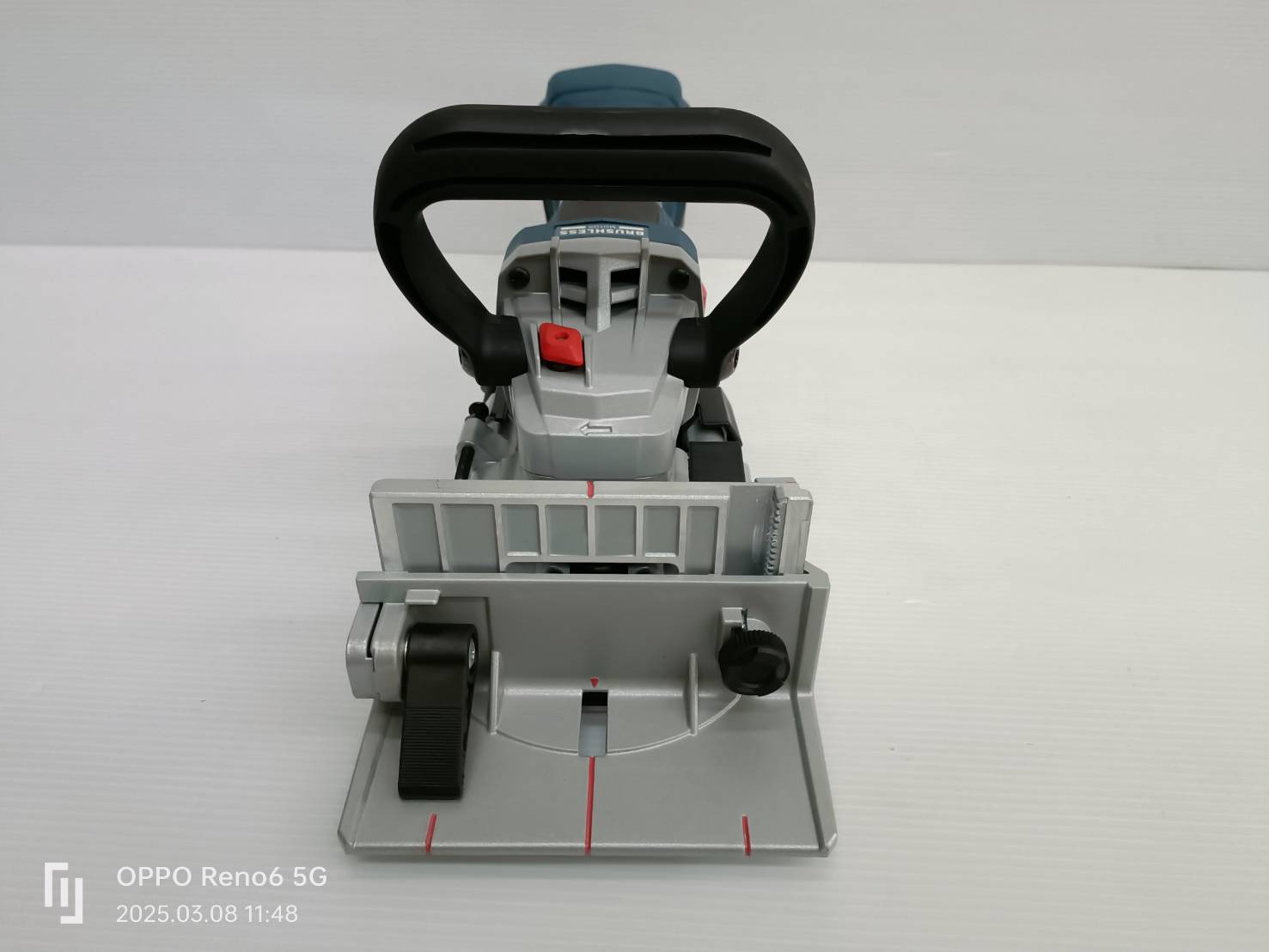 เครื่องเข้าลิ้น/เดือย GFF18V-22 Professional BOSCH SOLO 0601620101