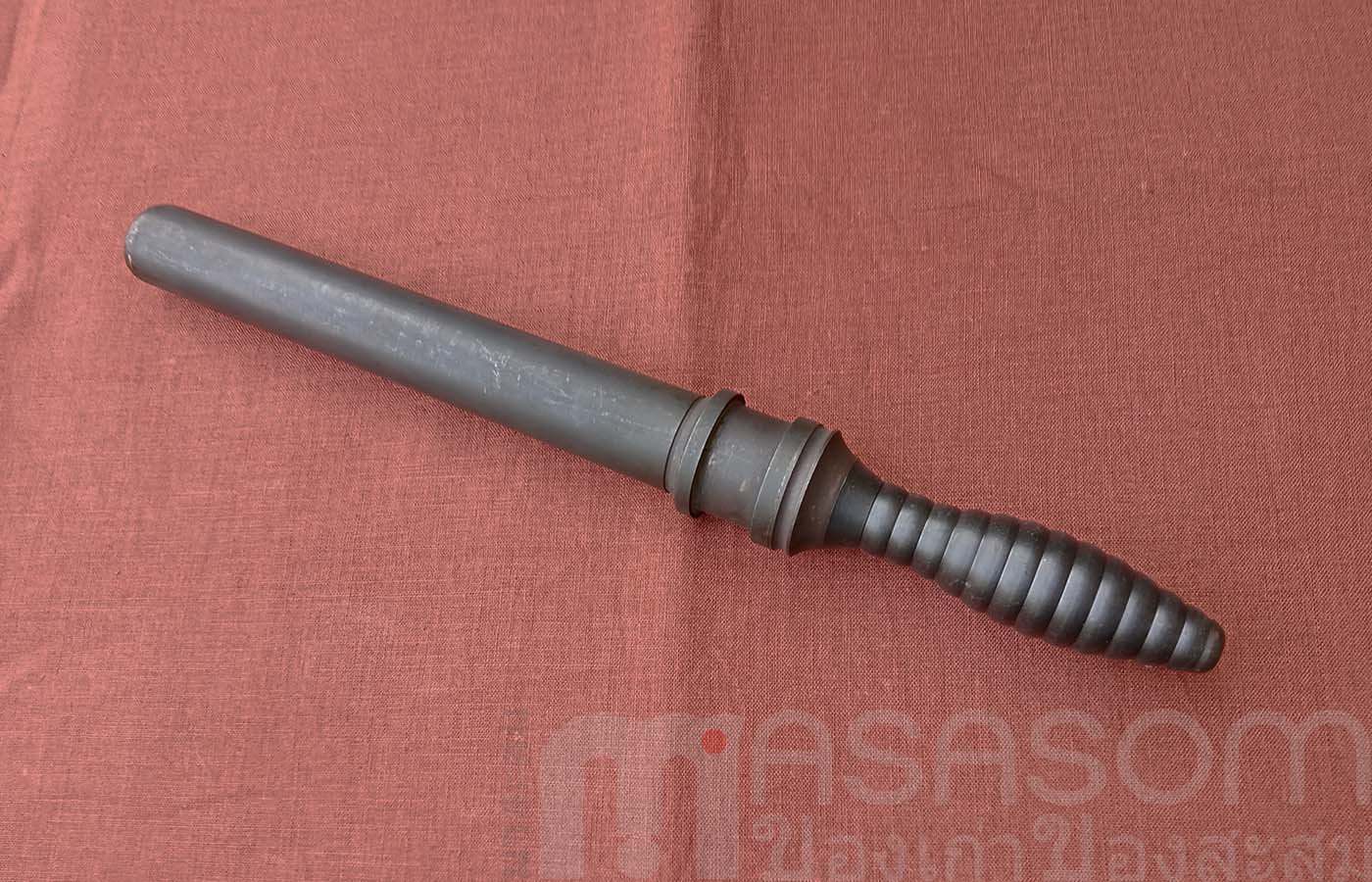 มีดสั้นทรงกระบอง.