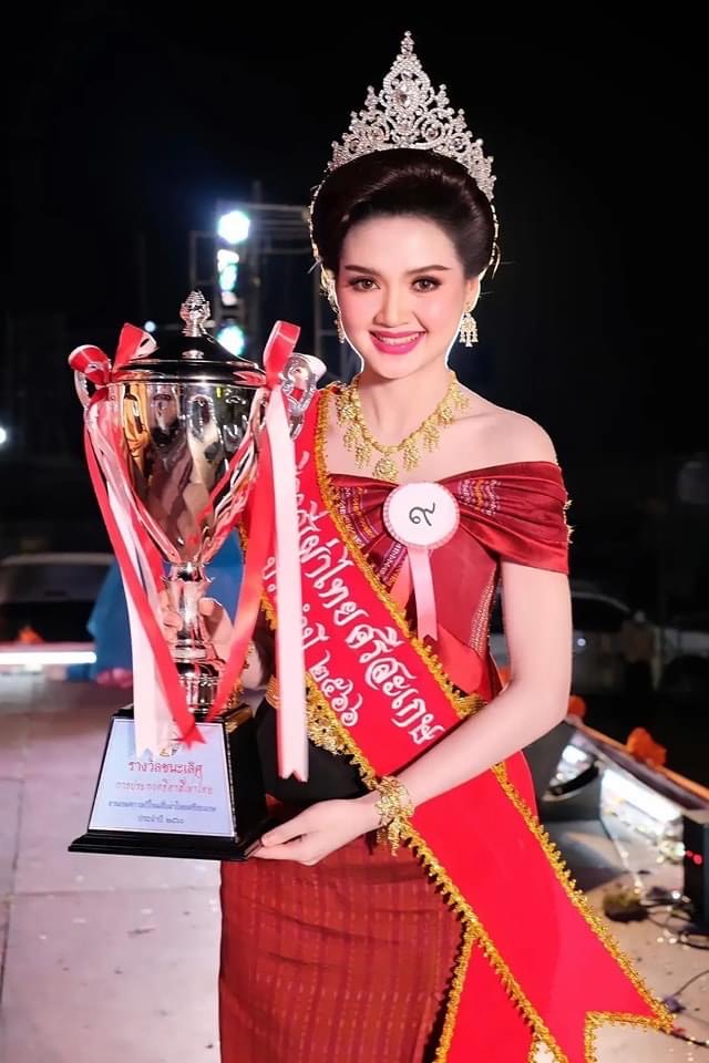 (พร้อมส่งจากไทย) มงกุฏ 109 มงกุฎนางงาม มงกุฎเพชร มงกุฎประกวด สินค้าพร้อมส่ง ไม่ต้องรอนาน งานพรีเมี่ยม