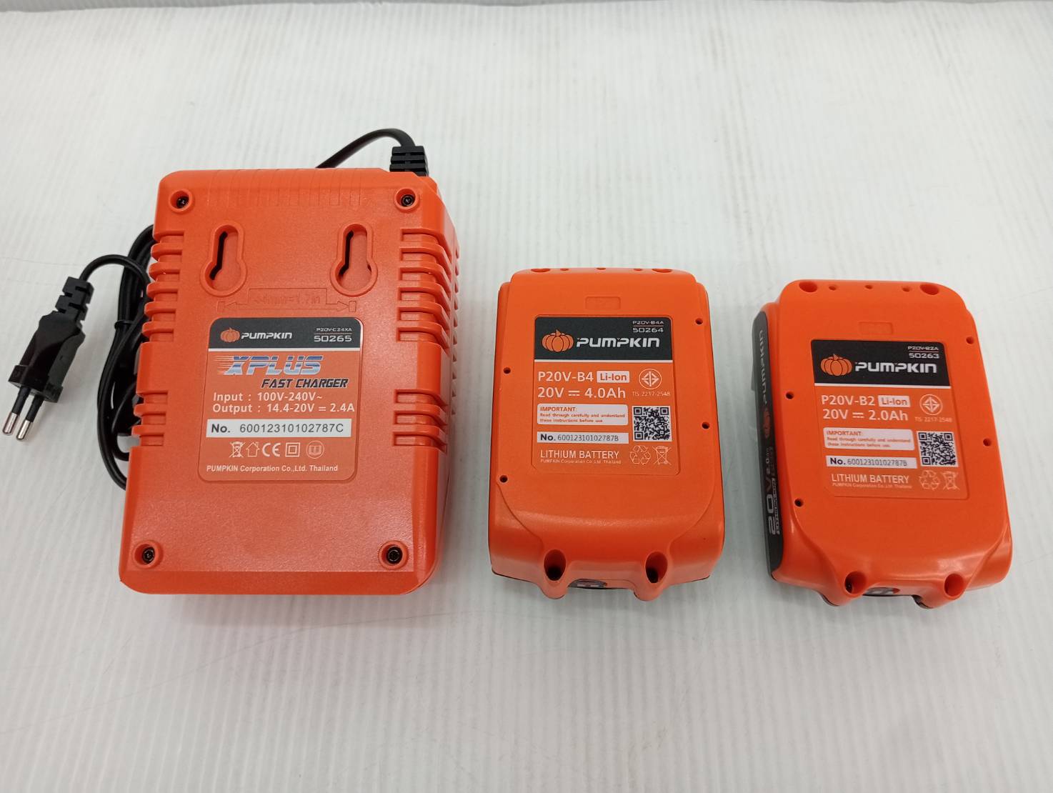 คอมโบ้สว่านกระแทก+บล็อกกระแทก INF-IMDIW-422CK PUMPKIN 50296