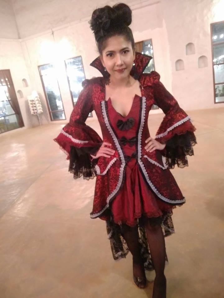 ชุดควีนแวมไพร์ / ชุดแม่มด