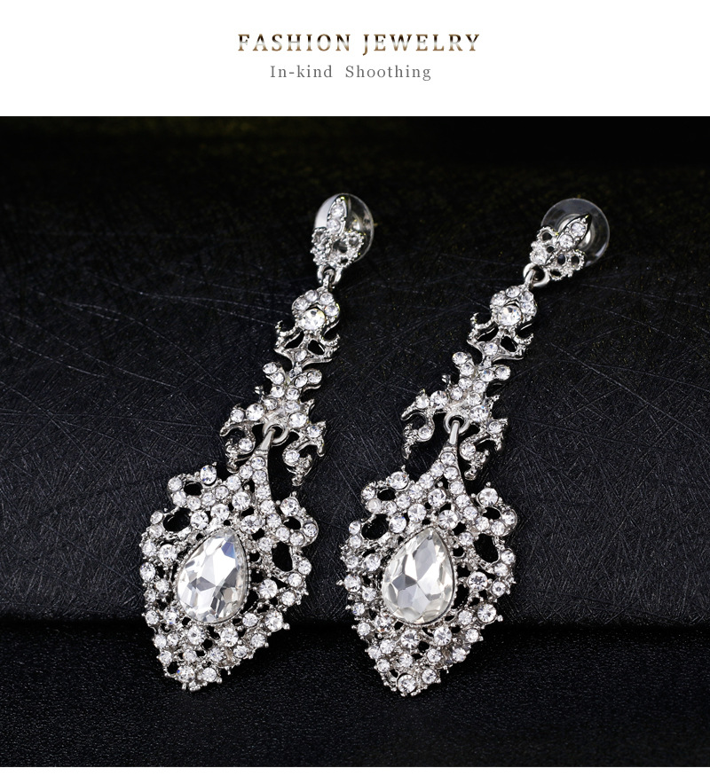 (พร้อมส่ง) ต่างหู 032 (เข็ม) สวยๆ ใส่ออกงาน เพชรหรูหรา