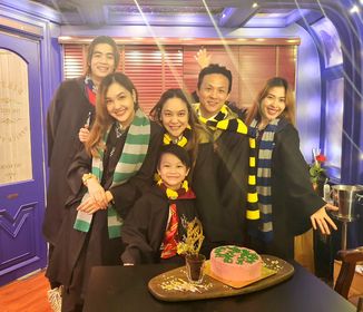 ชุดเสื้อคลุมแฮรี่พ็อตเตอร์ # บ้าน Gryffindor