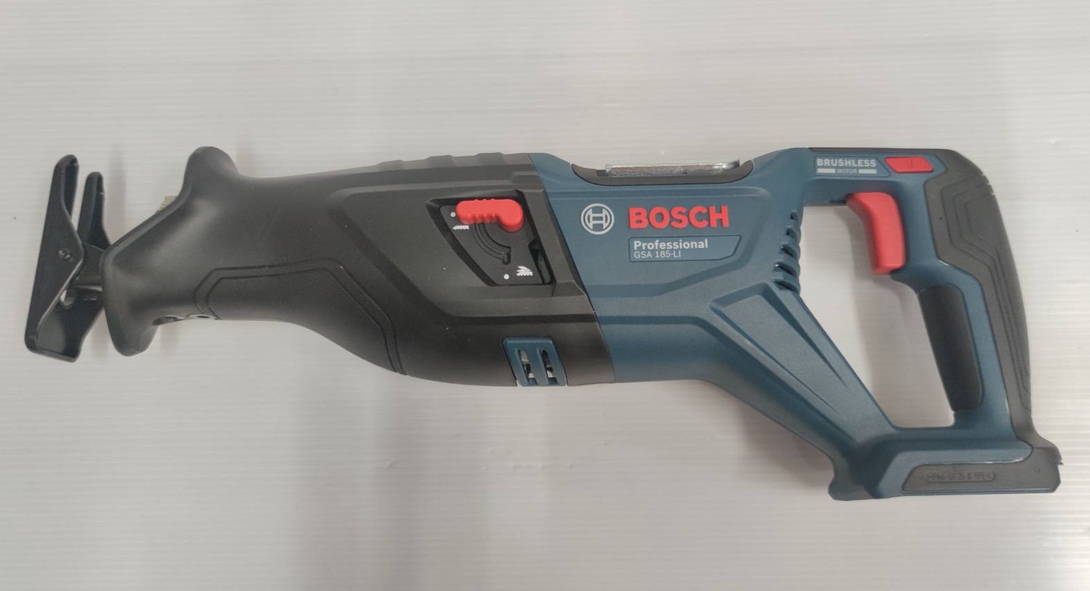 เชเบอร์ไร้สาย GSA185-Li BOSCH SOLO