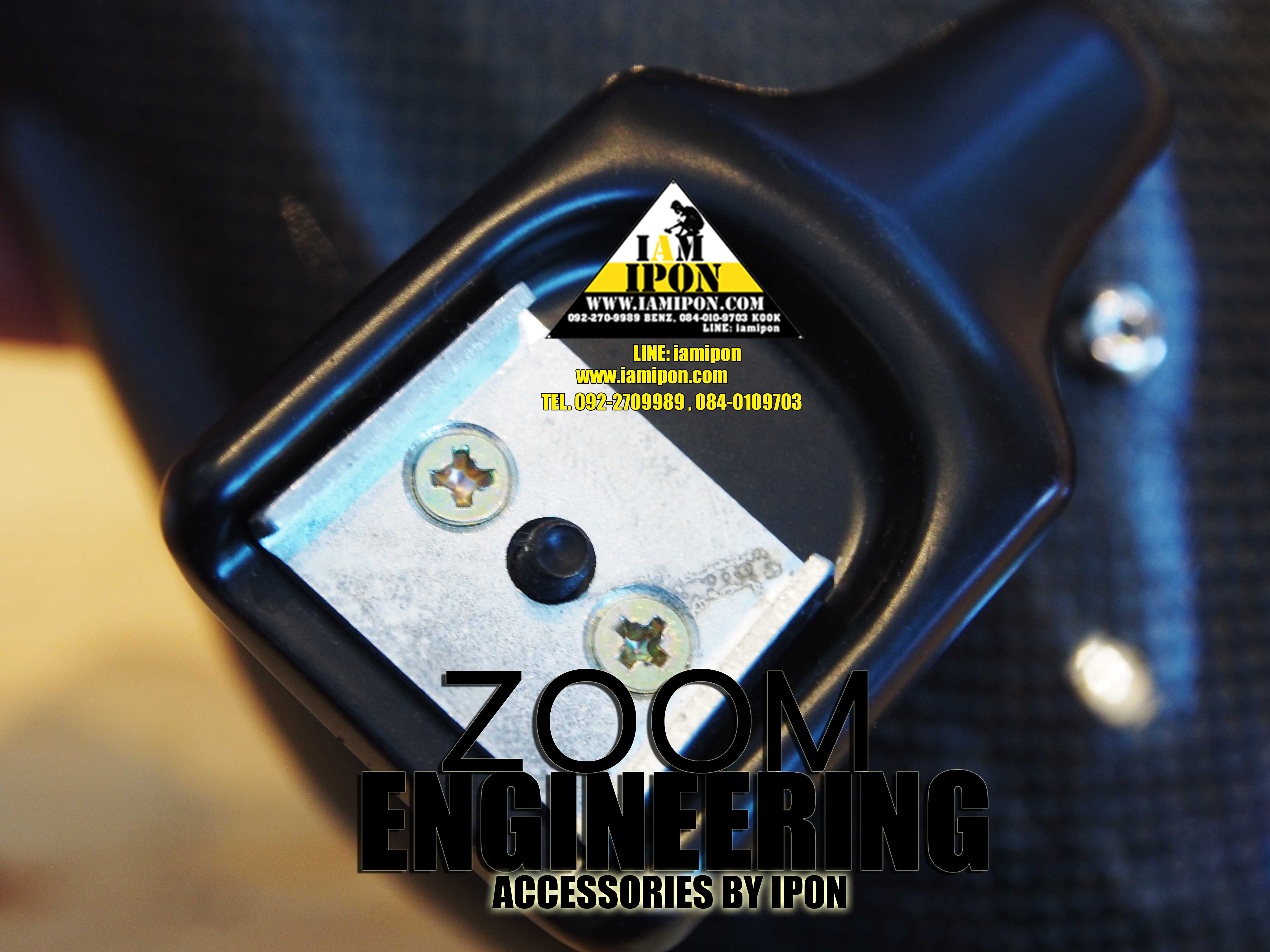 ZOOM ENGINEERING CARBON กระจกมองหลังคาร์บอนในเก๋ง