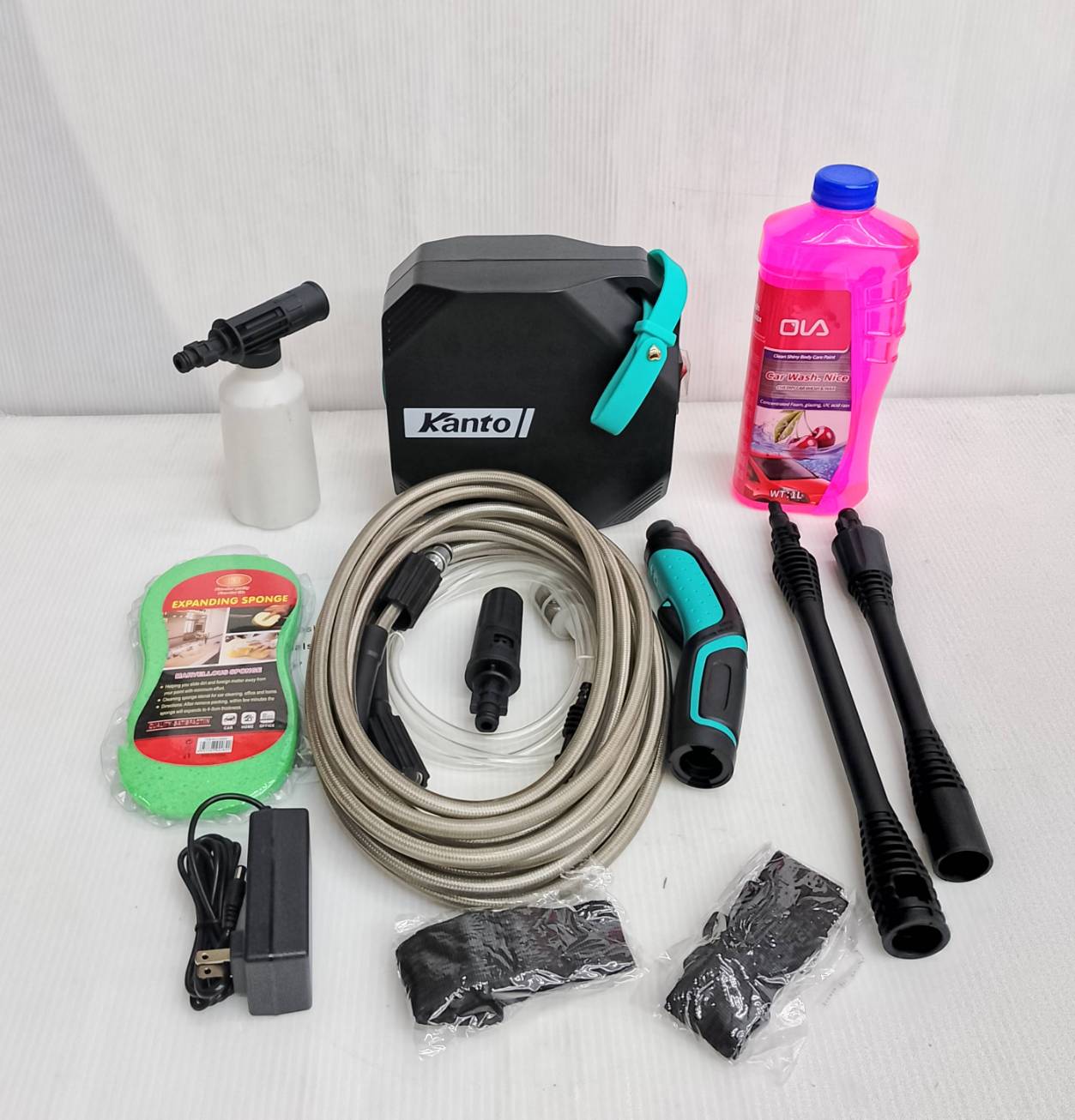 KANTO เครื่องอัดฉีดแบตเตอรี่ 265 วัตต์ รุ่น SMART20 DC-18V ไร้สาย 30-50BAR น้ำหนักเบา พกพาสะดวก ครบชุด(ฟรีน้ำยาล้าง+ผ้า) อัดฉีด